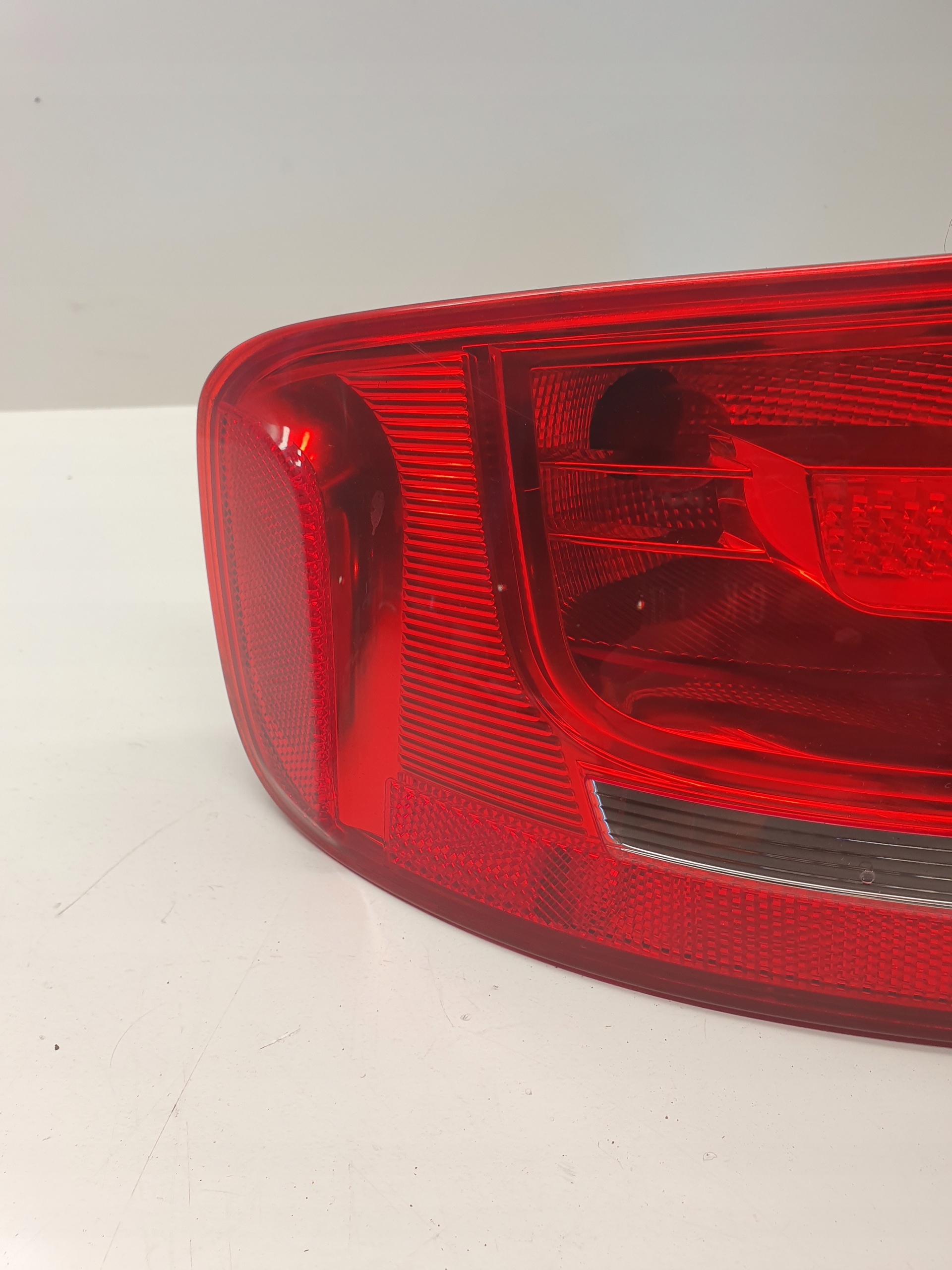 light left rear part W fender AUDI A4 B8 8K5945095D