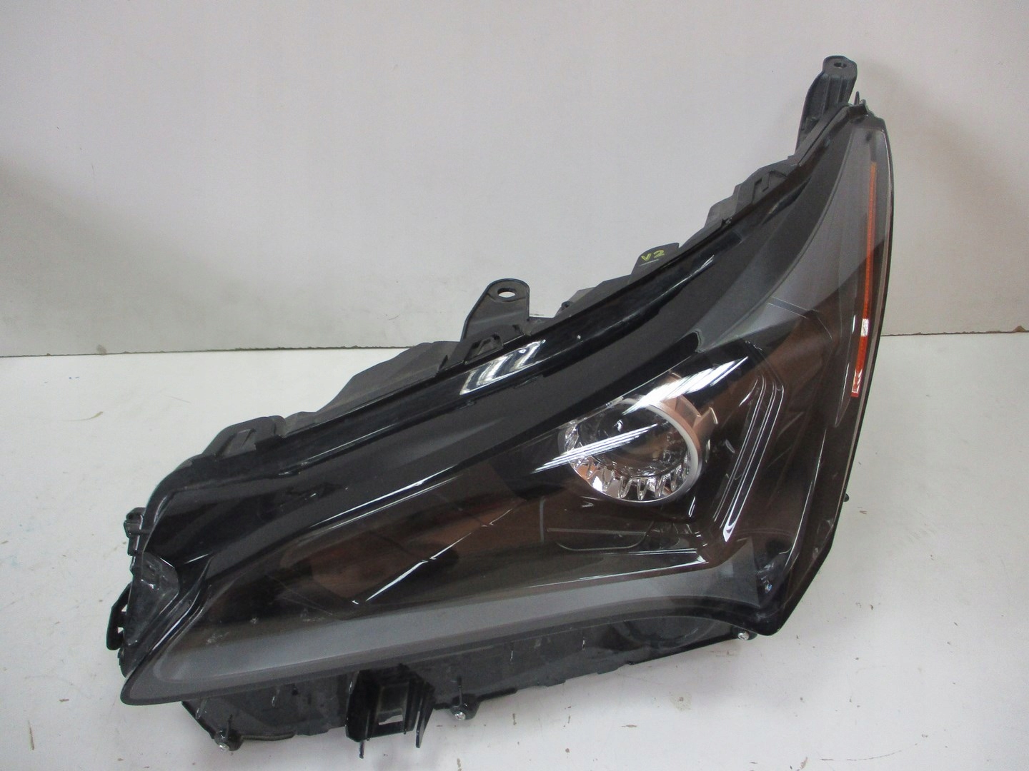 Lampa lampy Full Led LEXUS NX300 NX 300 LIFT 18r Typ samochodu Samochody osobowe