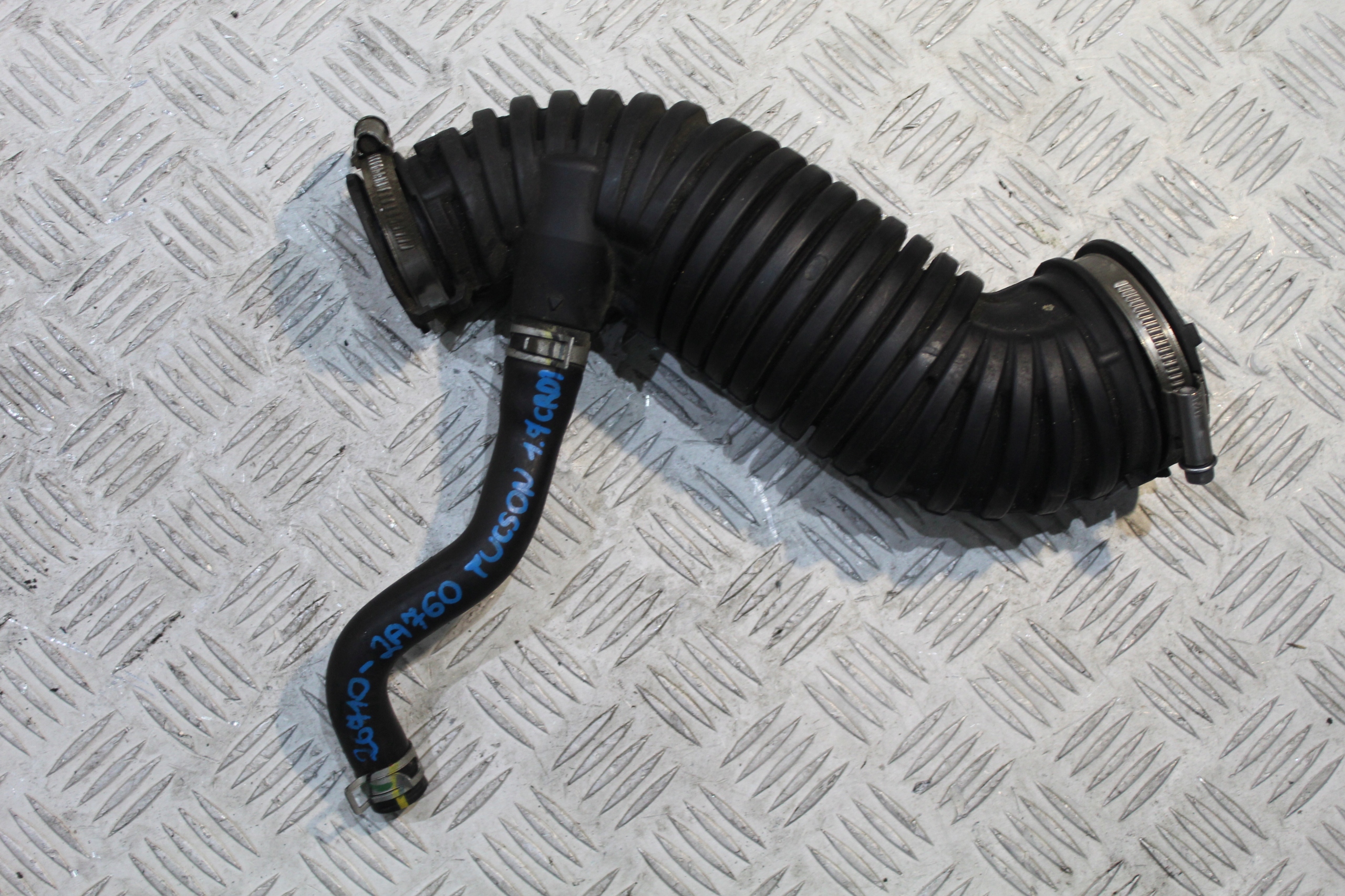 WLOT INTERCOOLERA HYUNDAI TUCSON II 2 26710-2A760