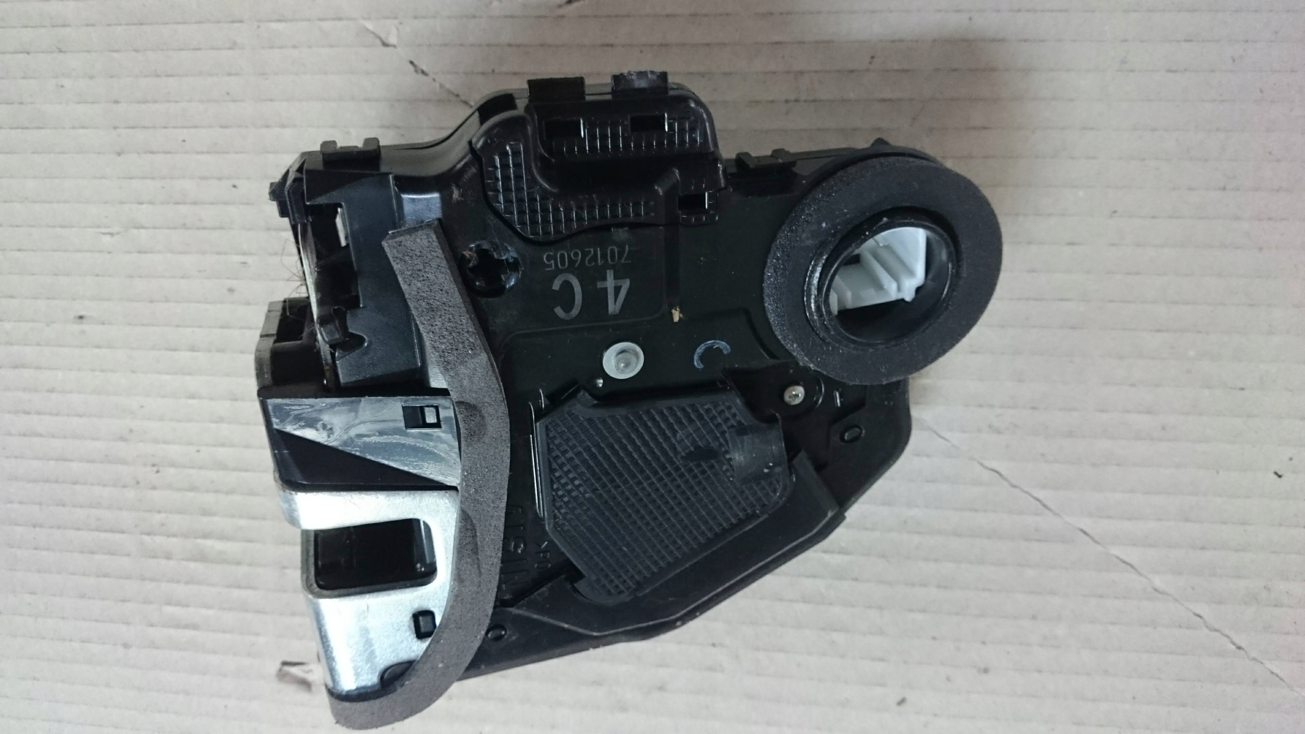 zamek drzwi tylny prawy tył Rav4 Rav-4 IV Typ samochodu Samochody osobowe