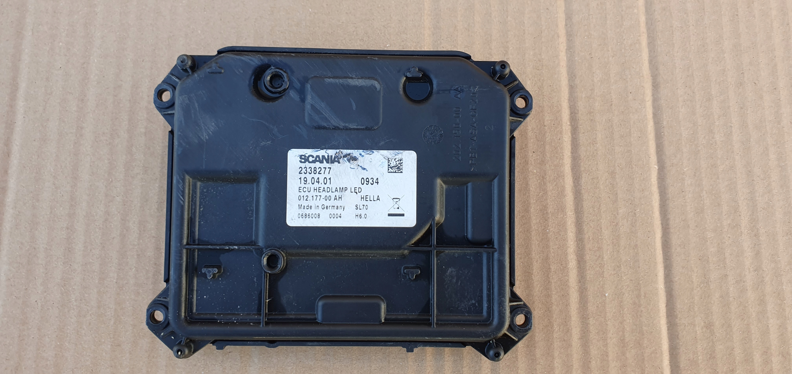 SCANIA PRZETWORNICA MODUŁ LED ECU 2338277