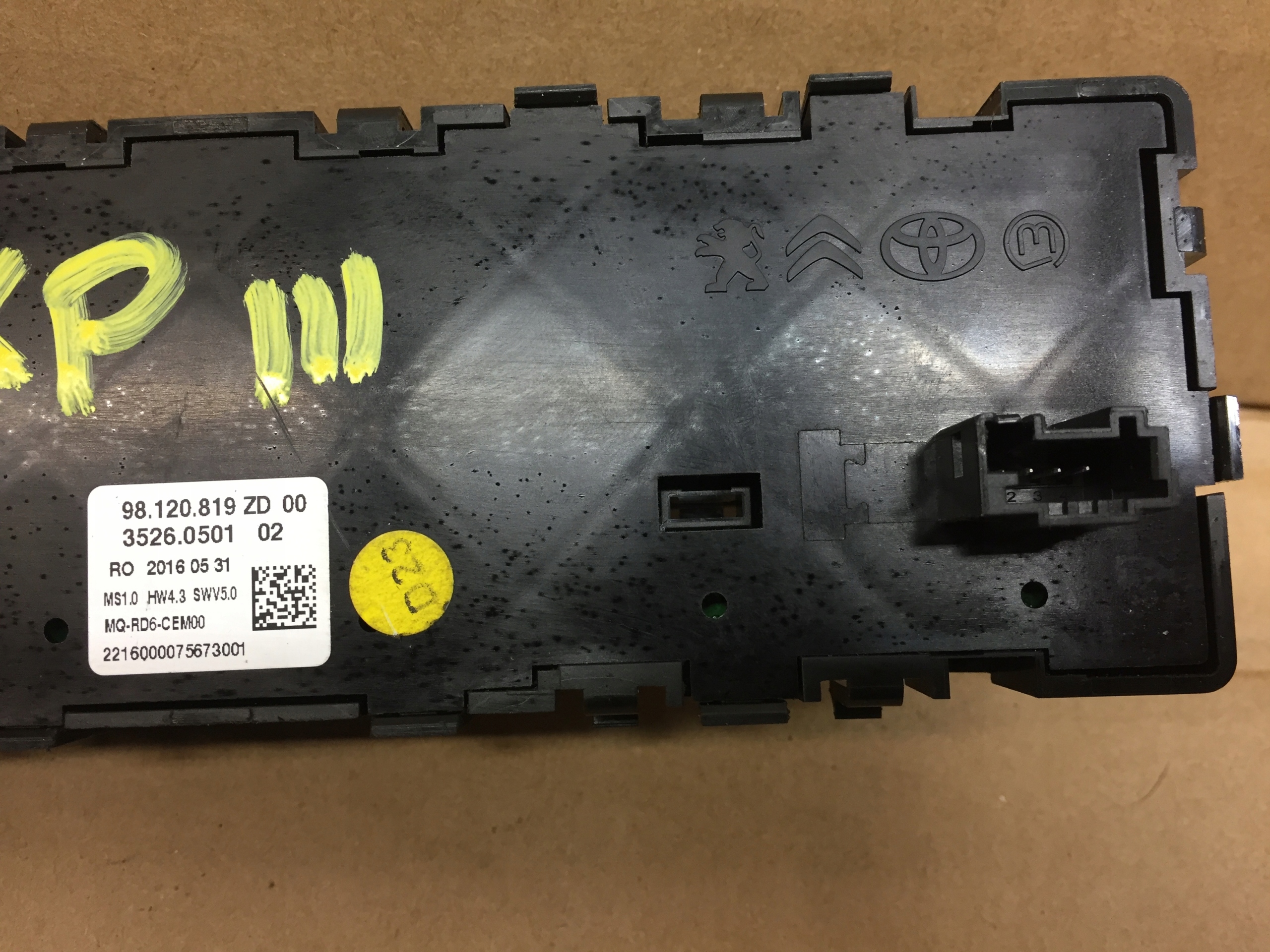 EXPERT III PANEL RADIA 98120819ZD Part number 98120819ZD