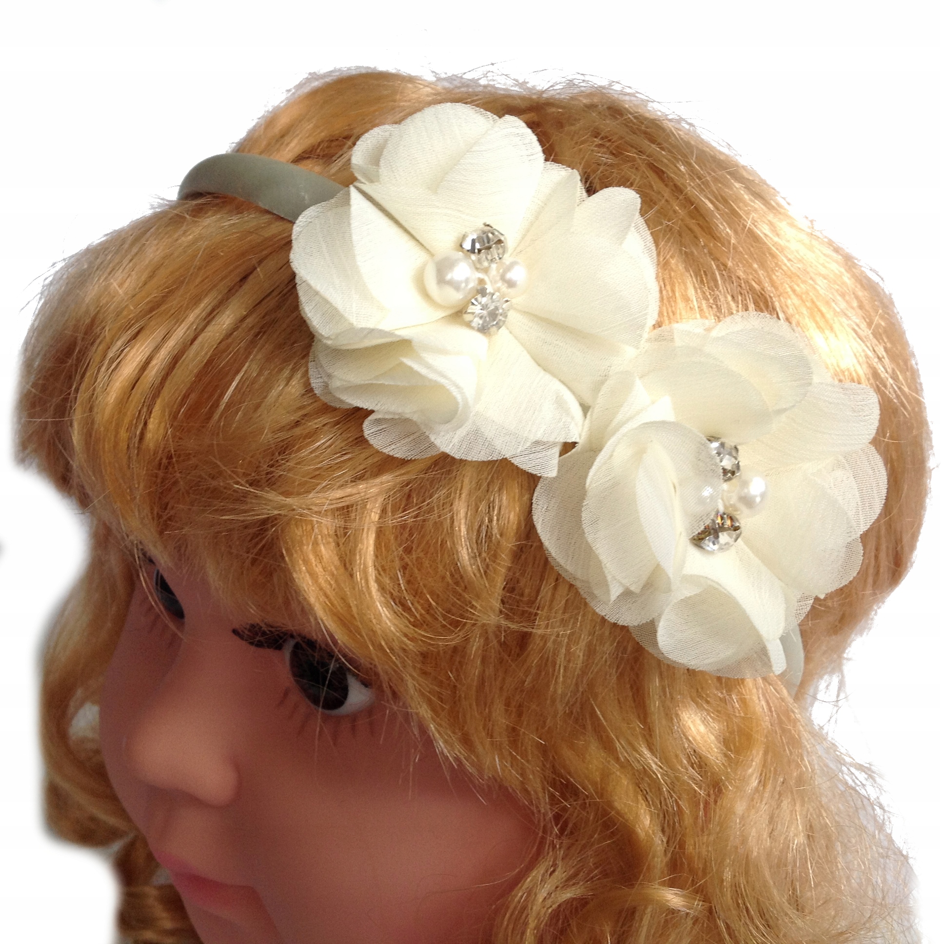 OPASKA KWIATY ECRU r.uniwersalny