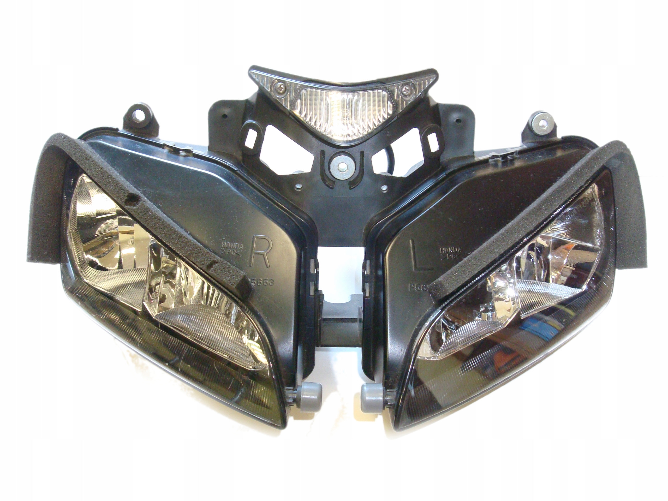 33102MEE601 - HONDA CBR 600 RR 03-06 ФАРА ЄВРОПА