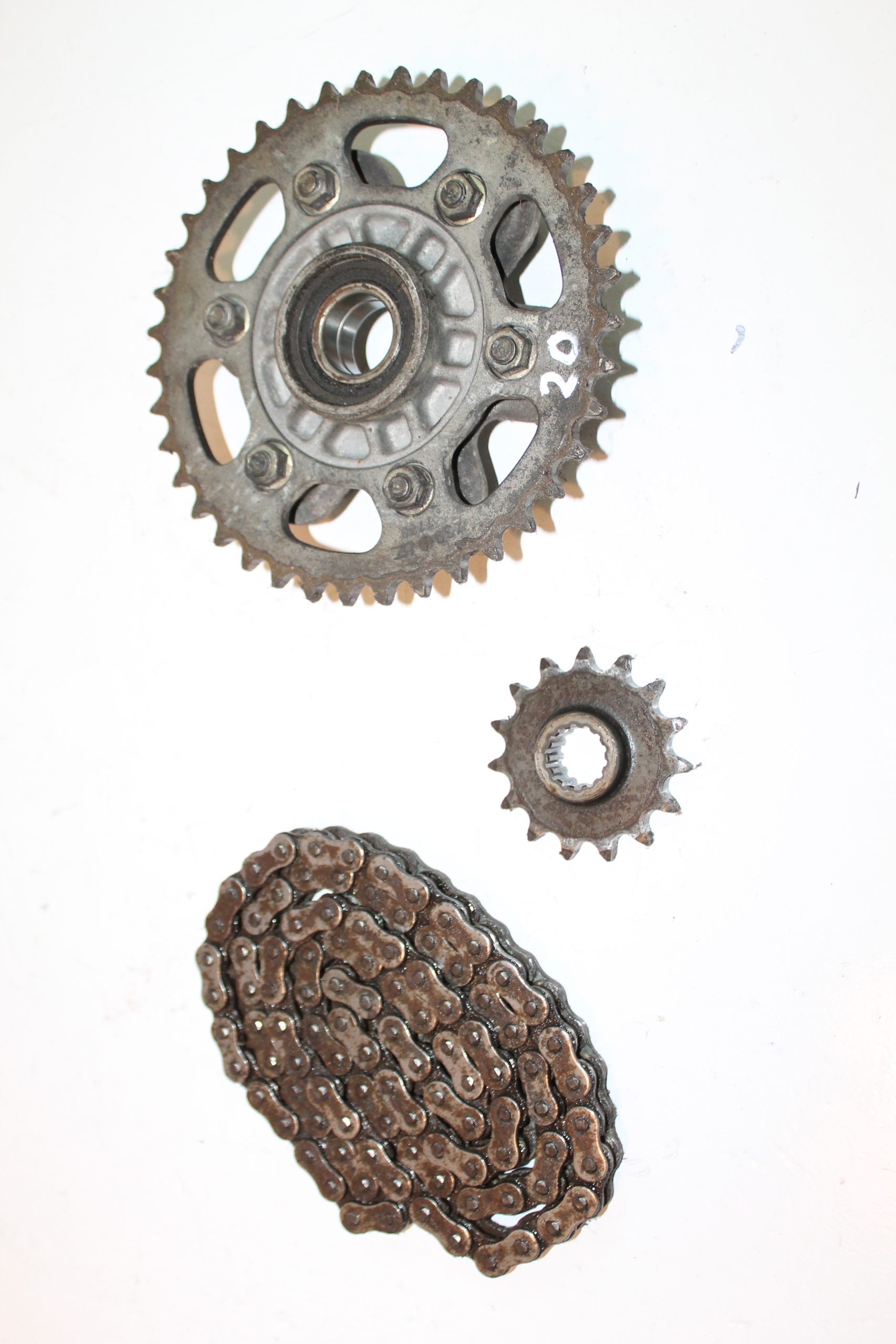 DUCATI MONSTER 1000 800 900 620 S2R ПРИВОД ЦЕПИ