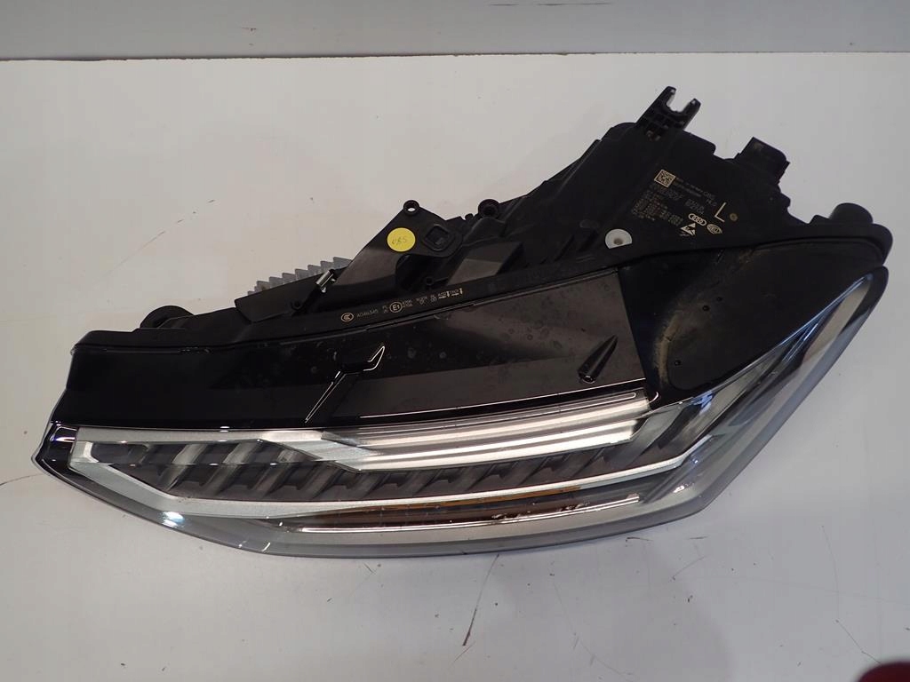 light front left AUDI A7 FULL LED MATRIX 18- 4K8941035F