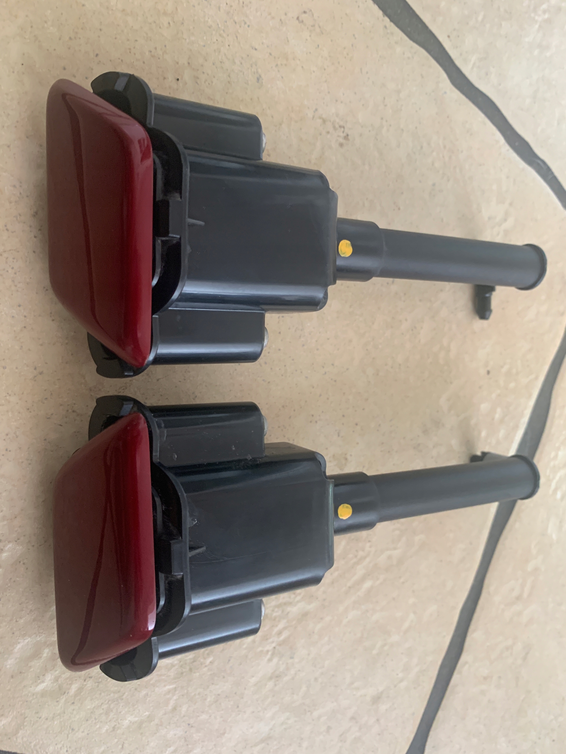 Toyota Auris 15-омыватель лампы