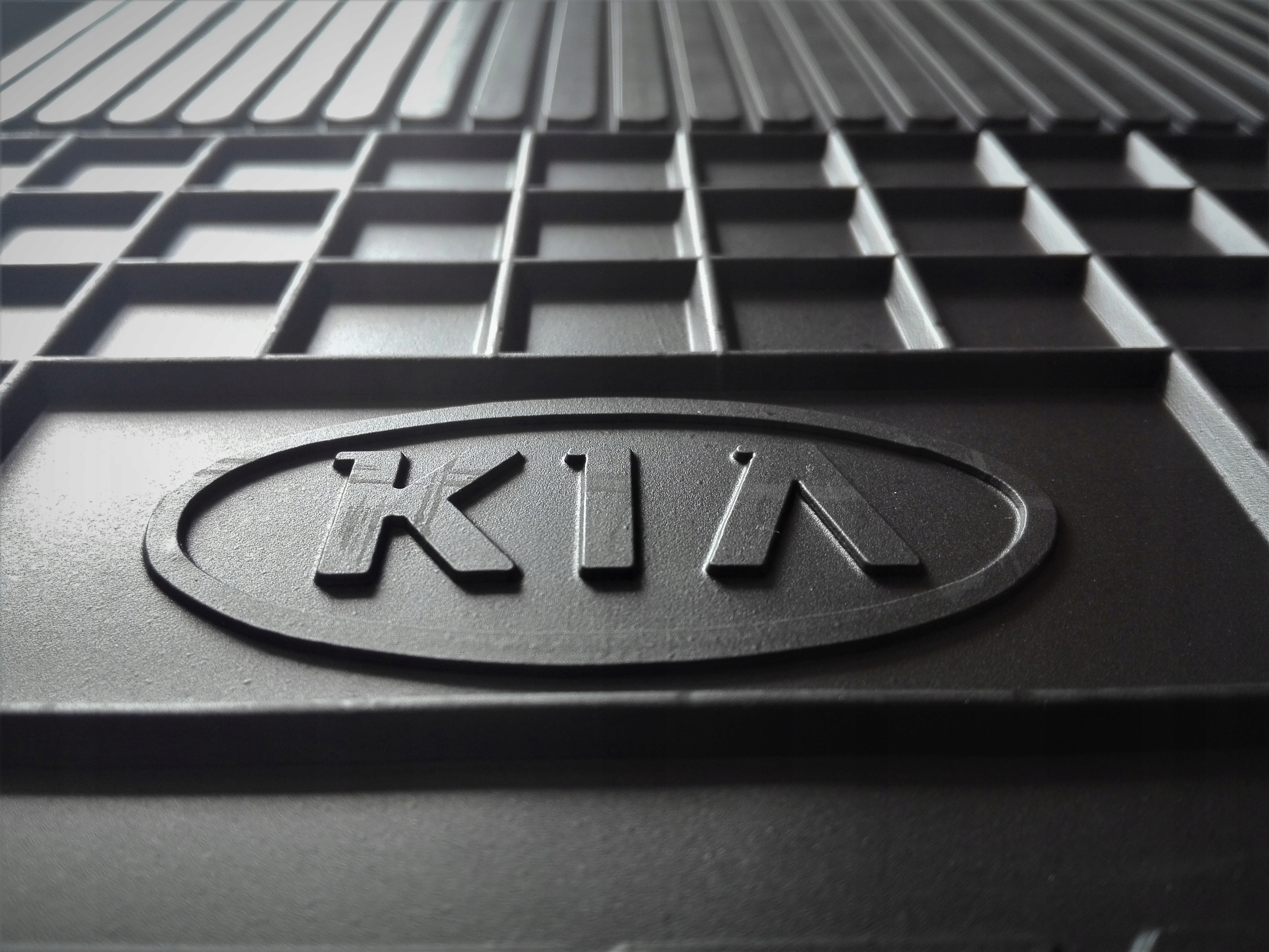 Dywaniki gumowe do KIA SPORTAGE 2 II (2004-2010) ORYGINAŁ Numer katalogowy producenta 214374