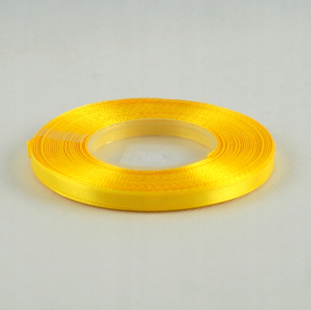 

Taśma atłasowa 6mm/32m Żółta