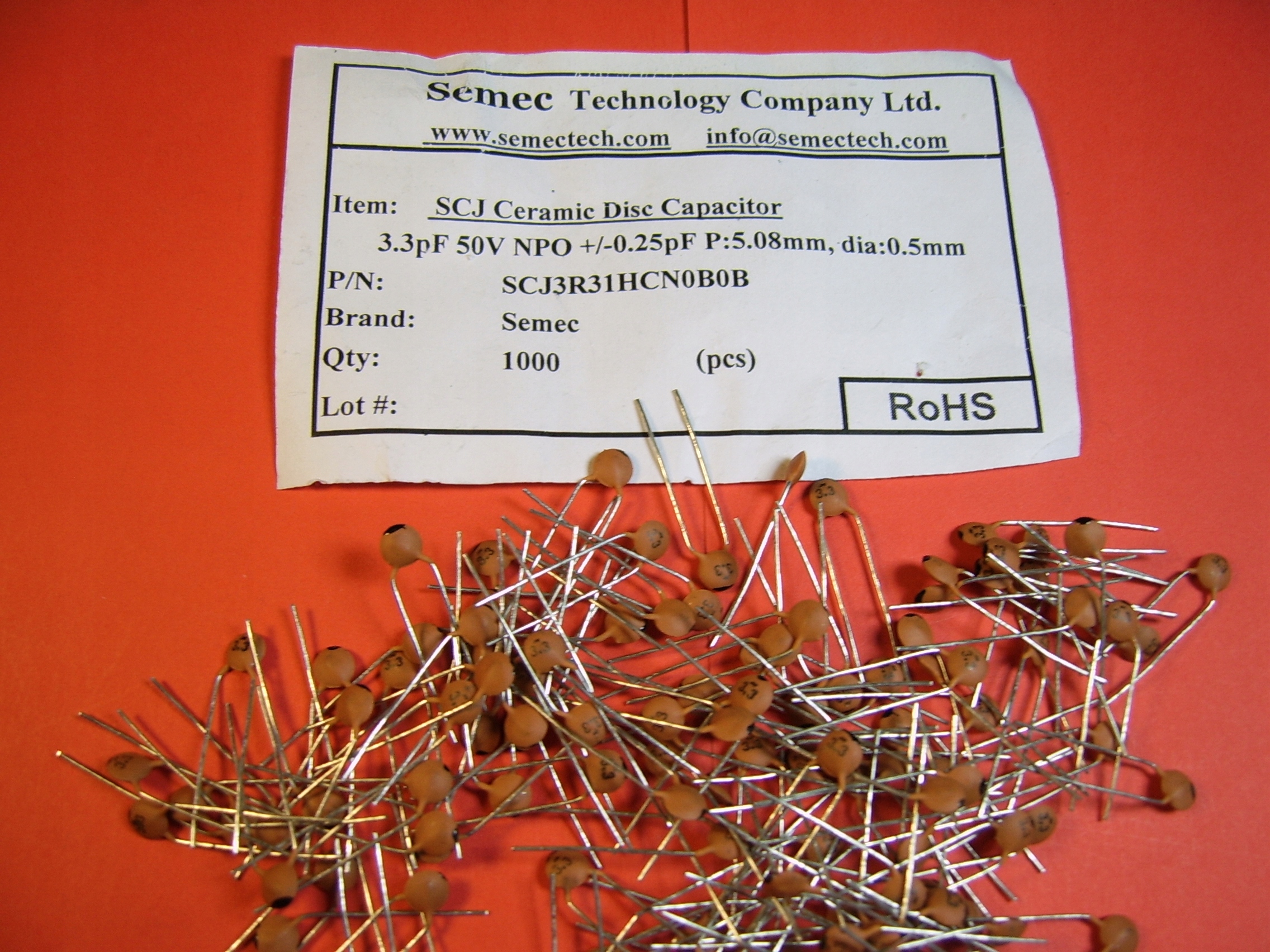 100x 3.3pF 50V +/-0.25pF NP0 kond. ceramiczny Tht