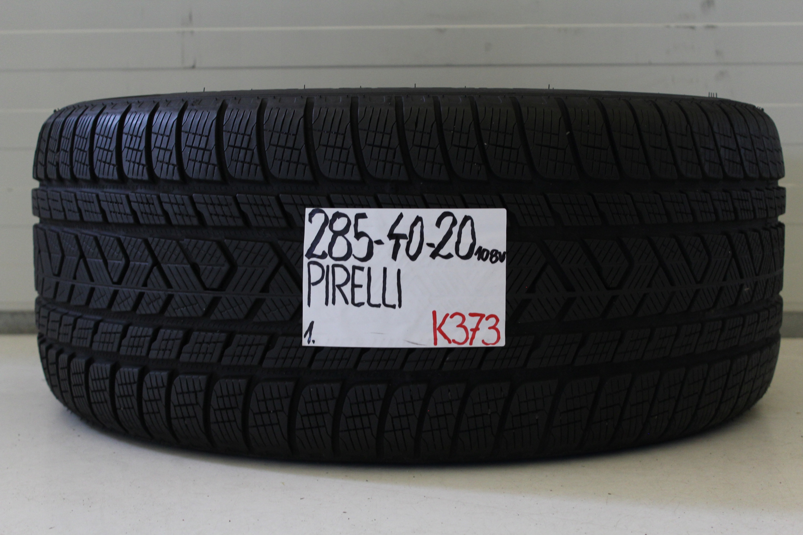 OPONA ZIMOWA PIRELLI SCORPION TN 285 40 20 108V