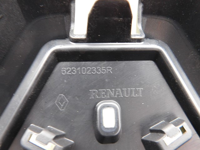 решетка радиатора renault CAPTUR 13-