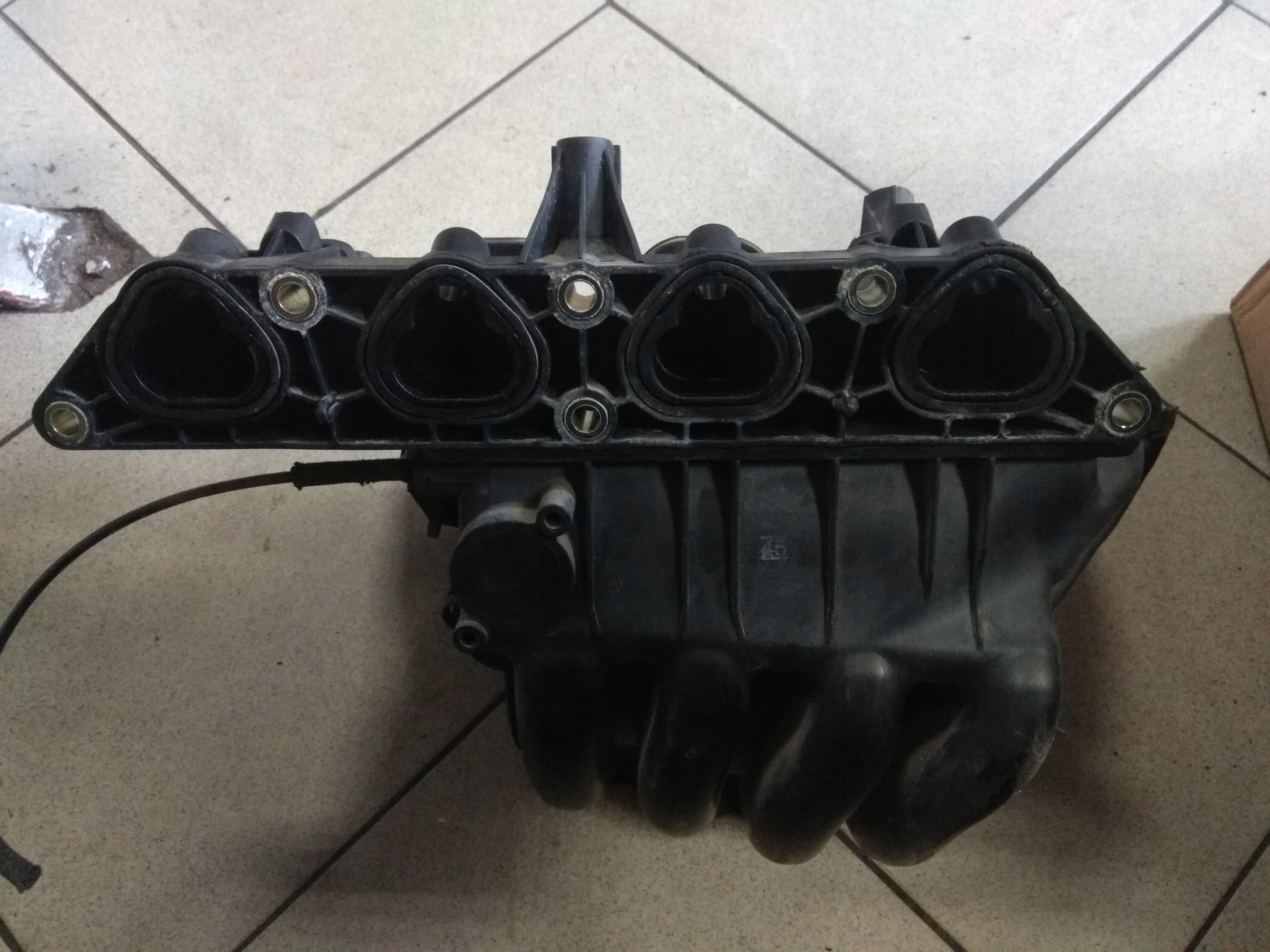 volkswagen oe 036129711DR коллектор Впускный