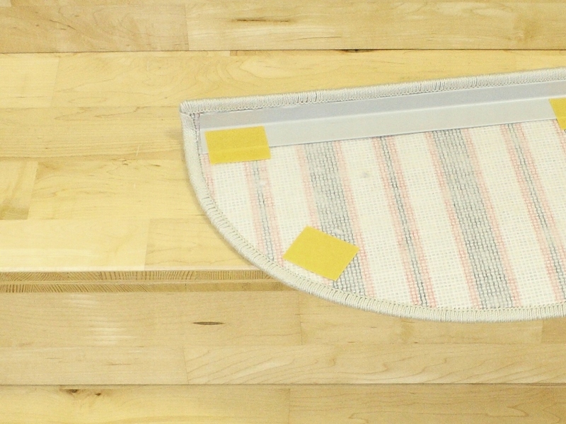 CHODNIK TREPY NAKŁADKI NA SCHODY Kolor beżowy kremowy odcienie szarości wielokolorowy