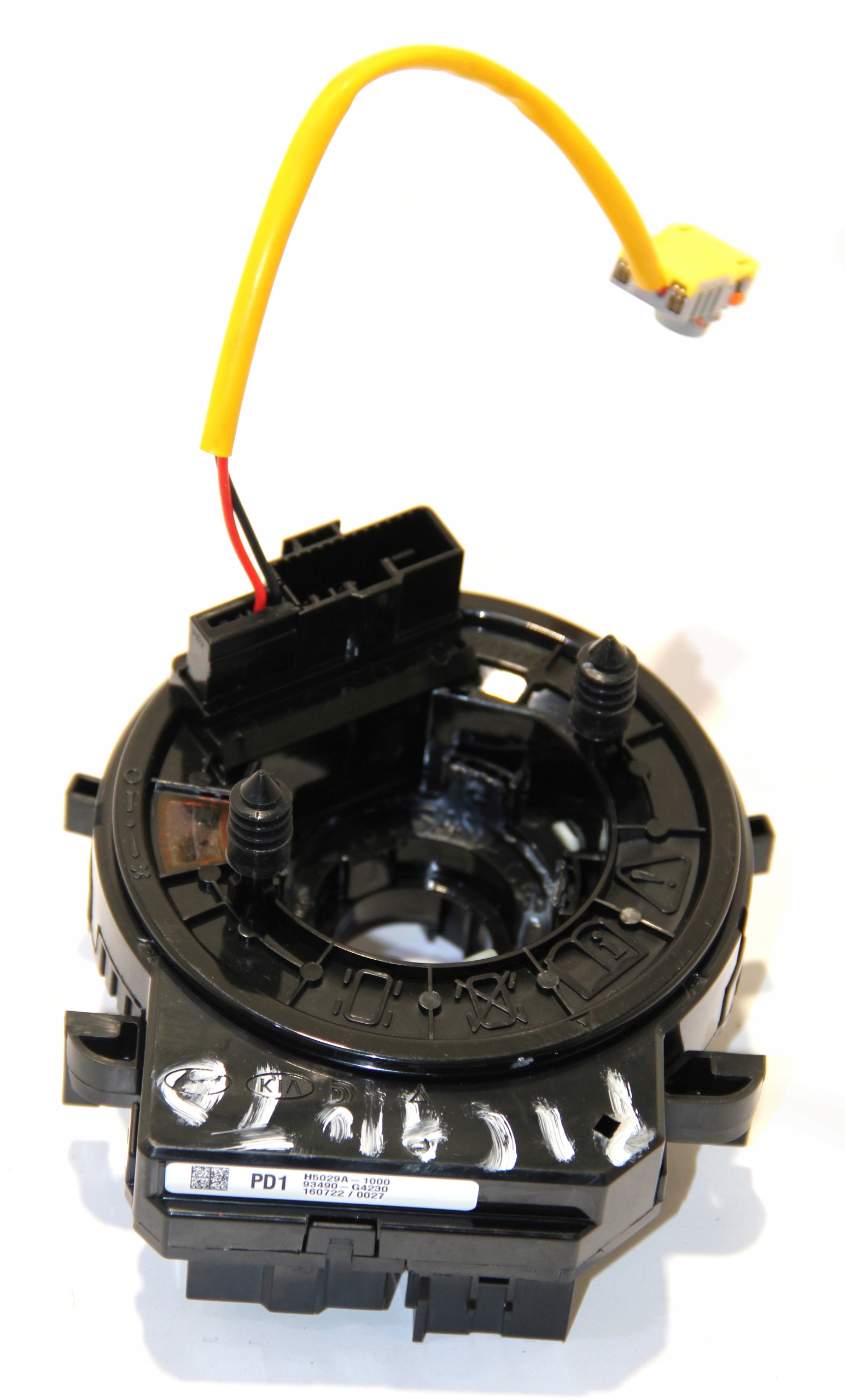 Kia Picanto III датчик кута повороту керма 93490-G4230