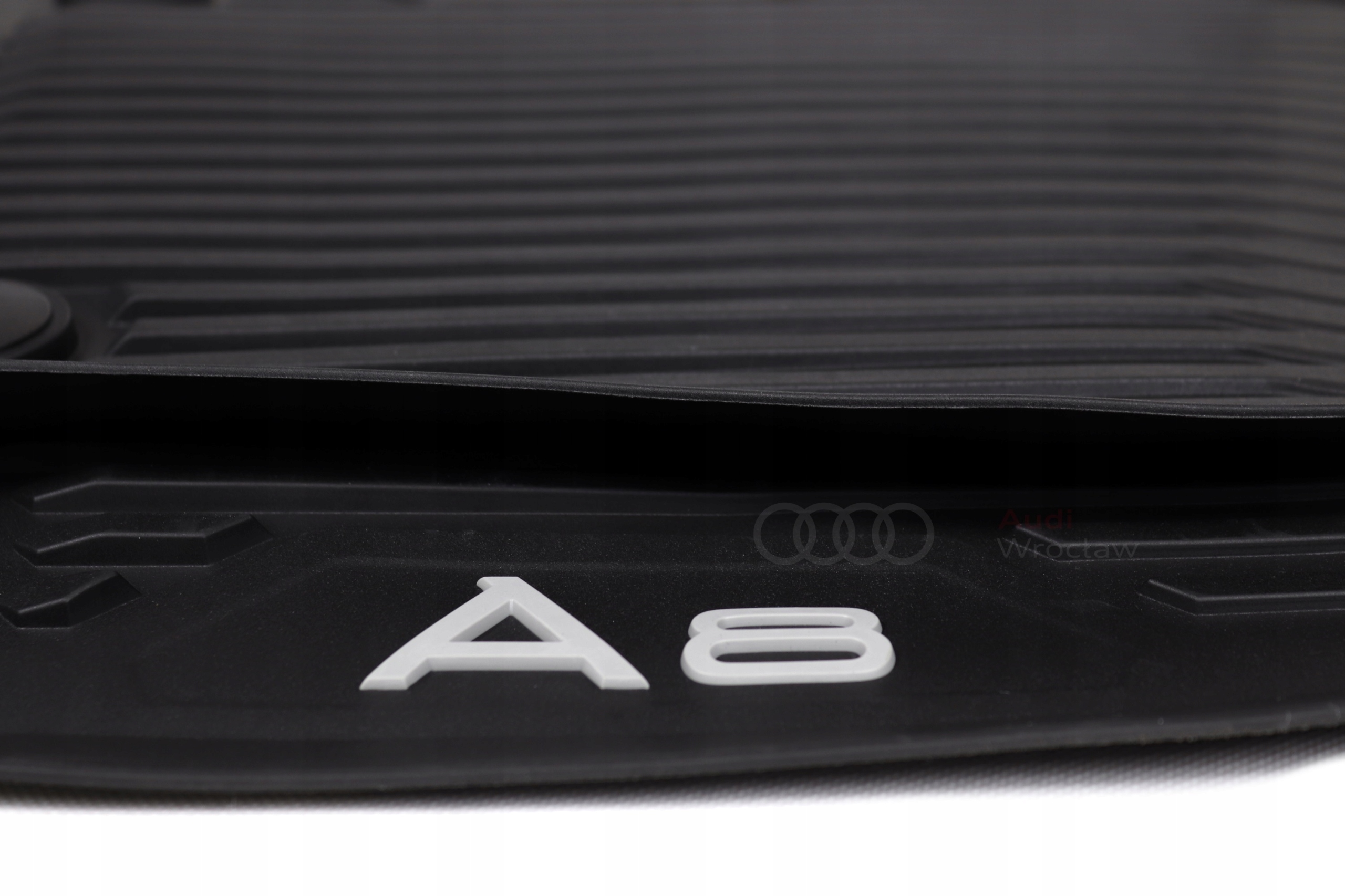 DYWANIKI GUMOWE PRZÓD PRZEDNIE AUDI A8 D5 ORYGINAŁ Numer katalogowy producenta 4N1061501041