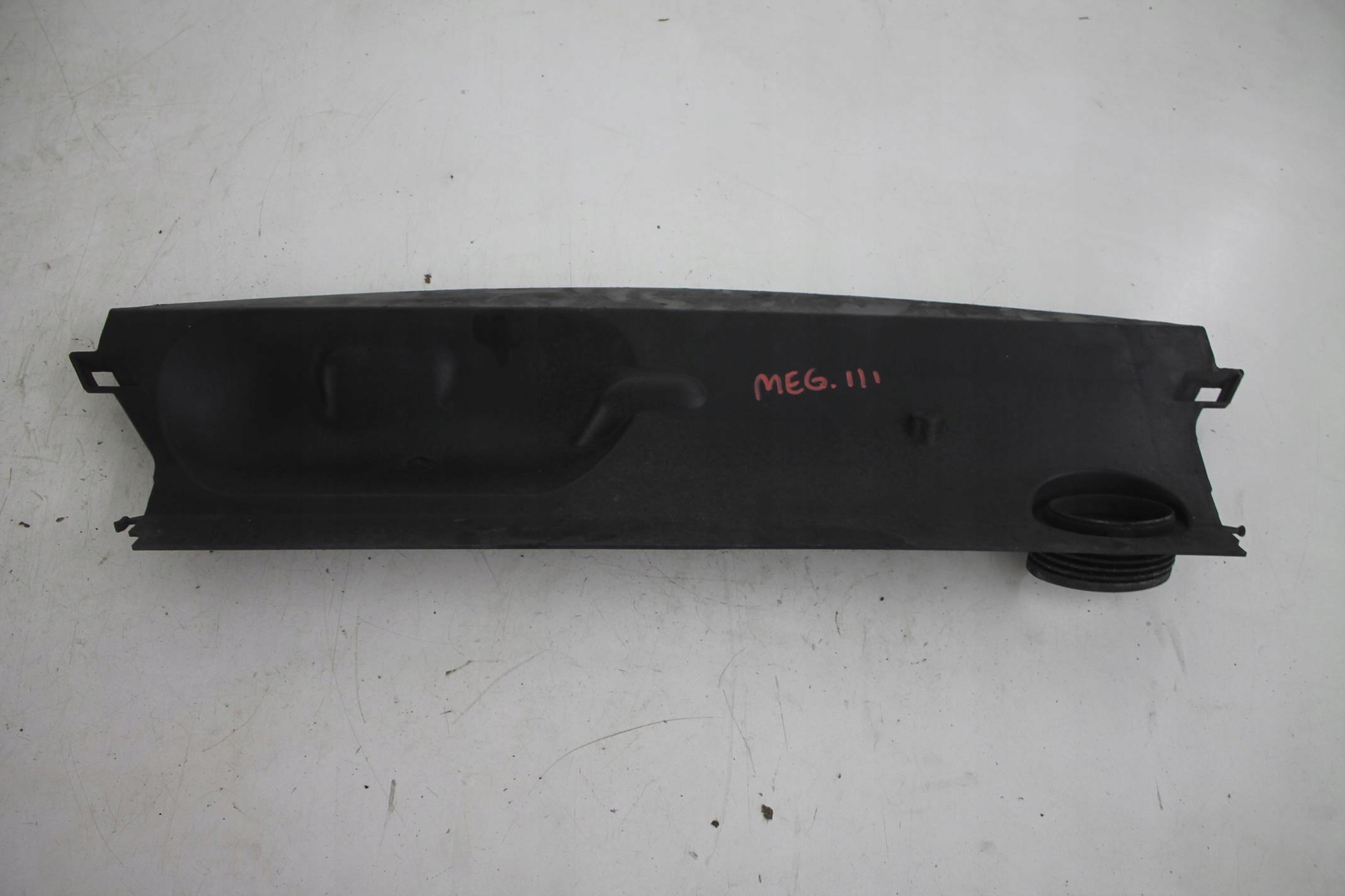 OSŁONA GÓRNA PASA 214760021R RENAULT MEGANE III