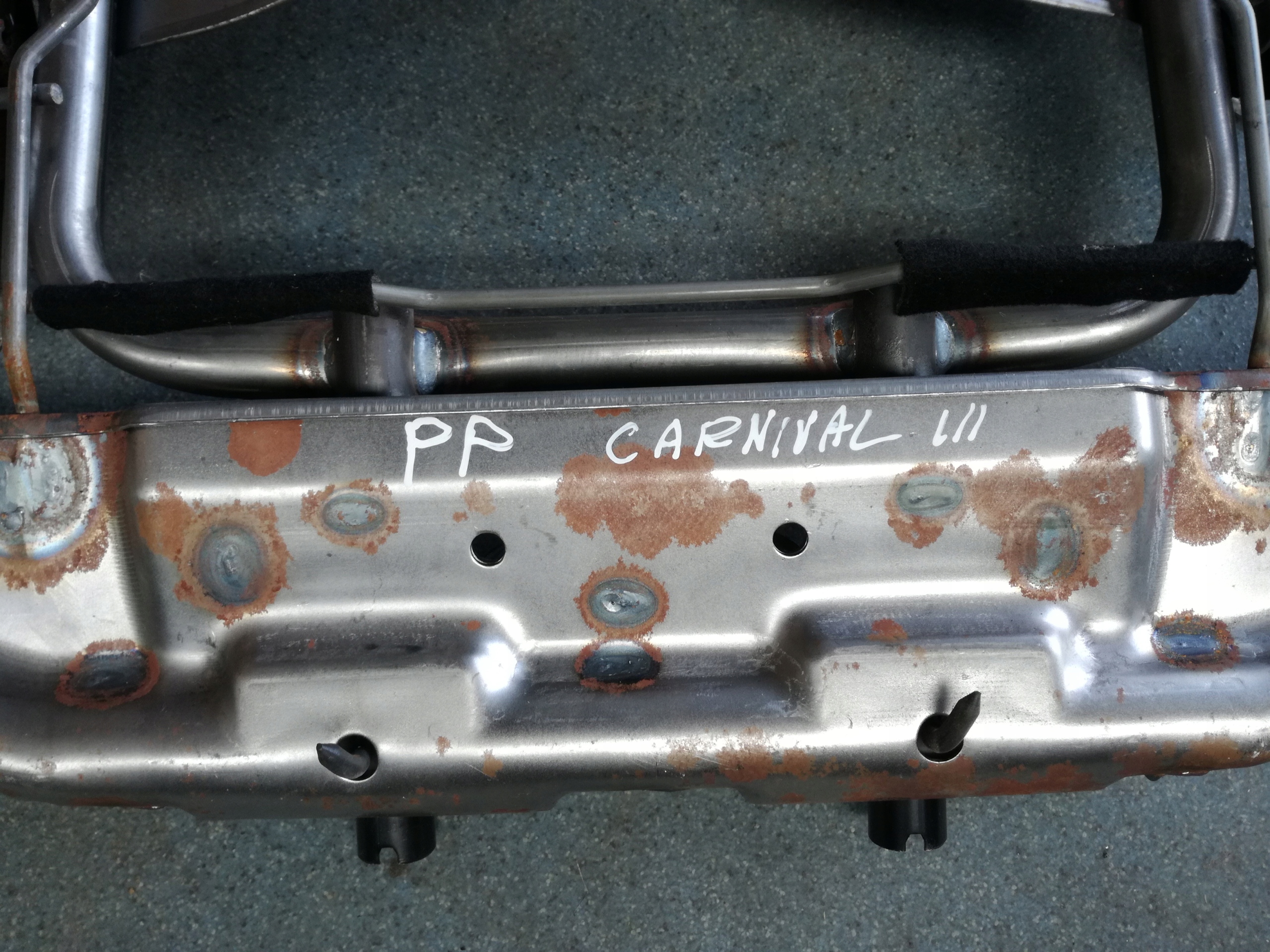 ДВИГАТЕЛЬ КАРКАС СИДЕНЬЯ П KIA CARNIVAL III 06-