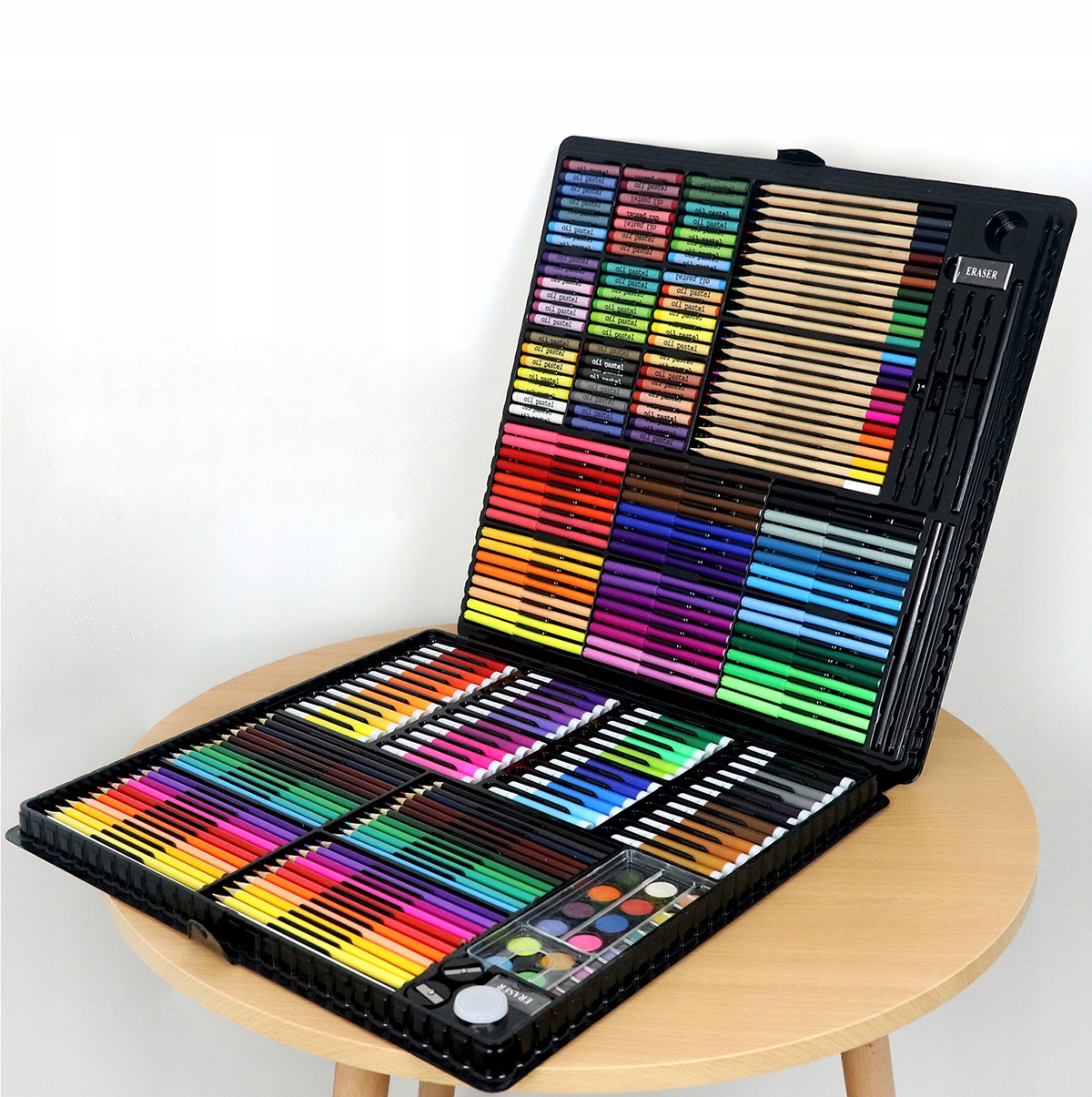 Zestaw kredki artystyczne dla dziecka Mega 288 sztuk : pisaki farby teczka Materiał drewno karton papier plastik