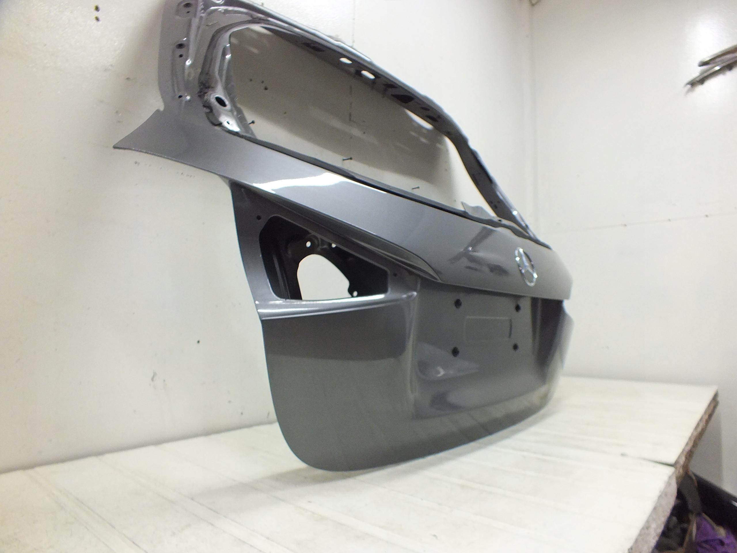 MERCEDES A KLASA W177 18- KLAPA POKRYWA BAGAŻNIKA Producent części Mercedes-Benz OE