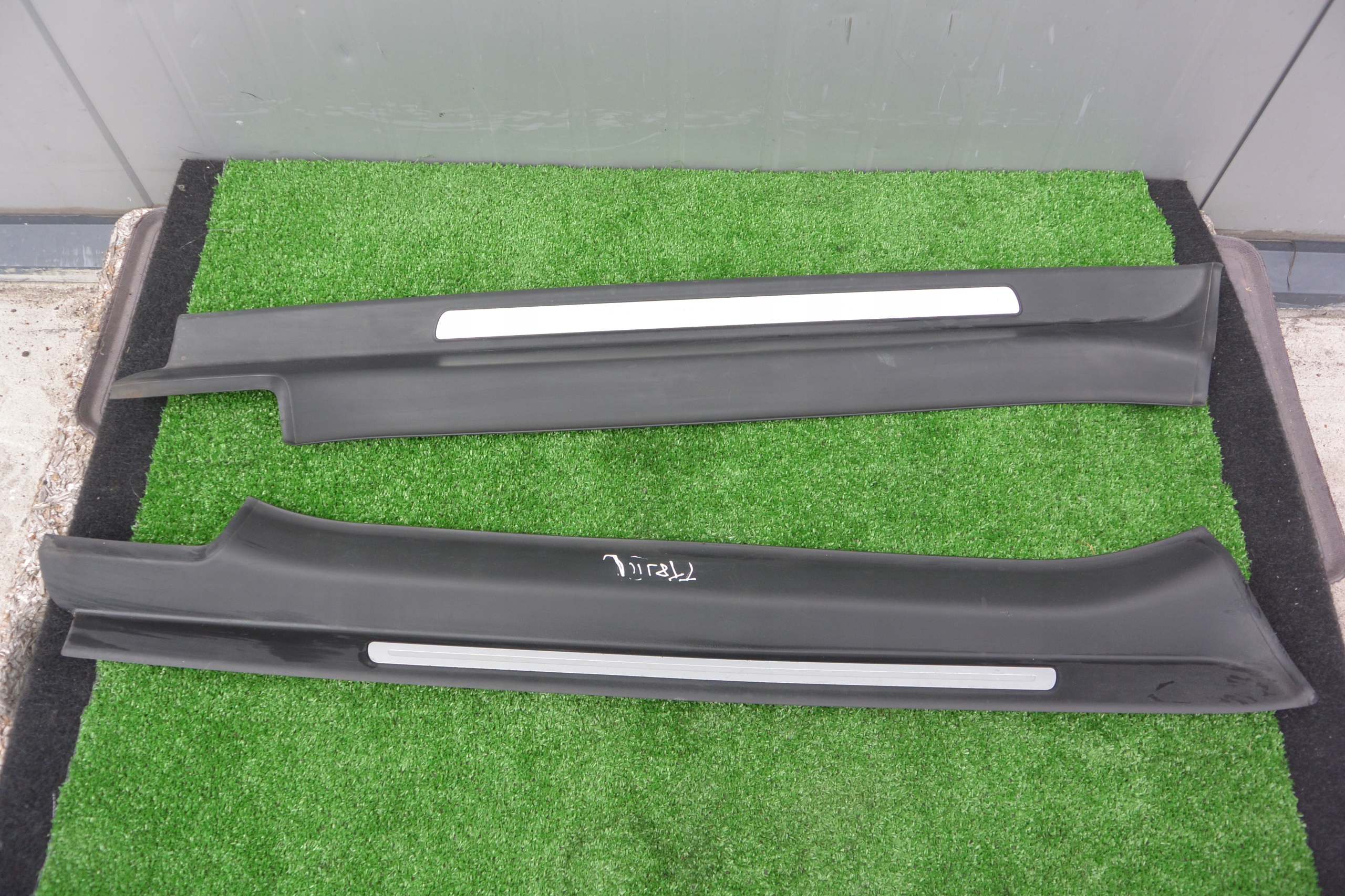 moulding cap threshold left right AUDI TT 8J KOMPLET