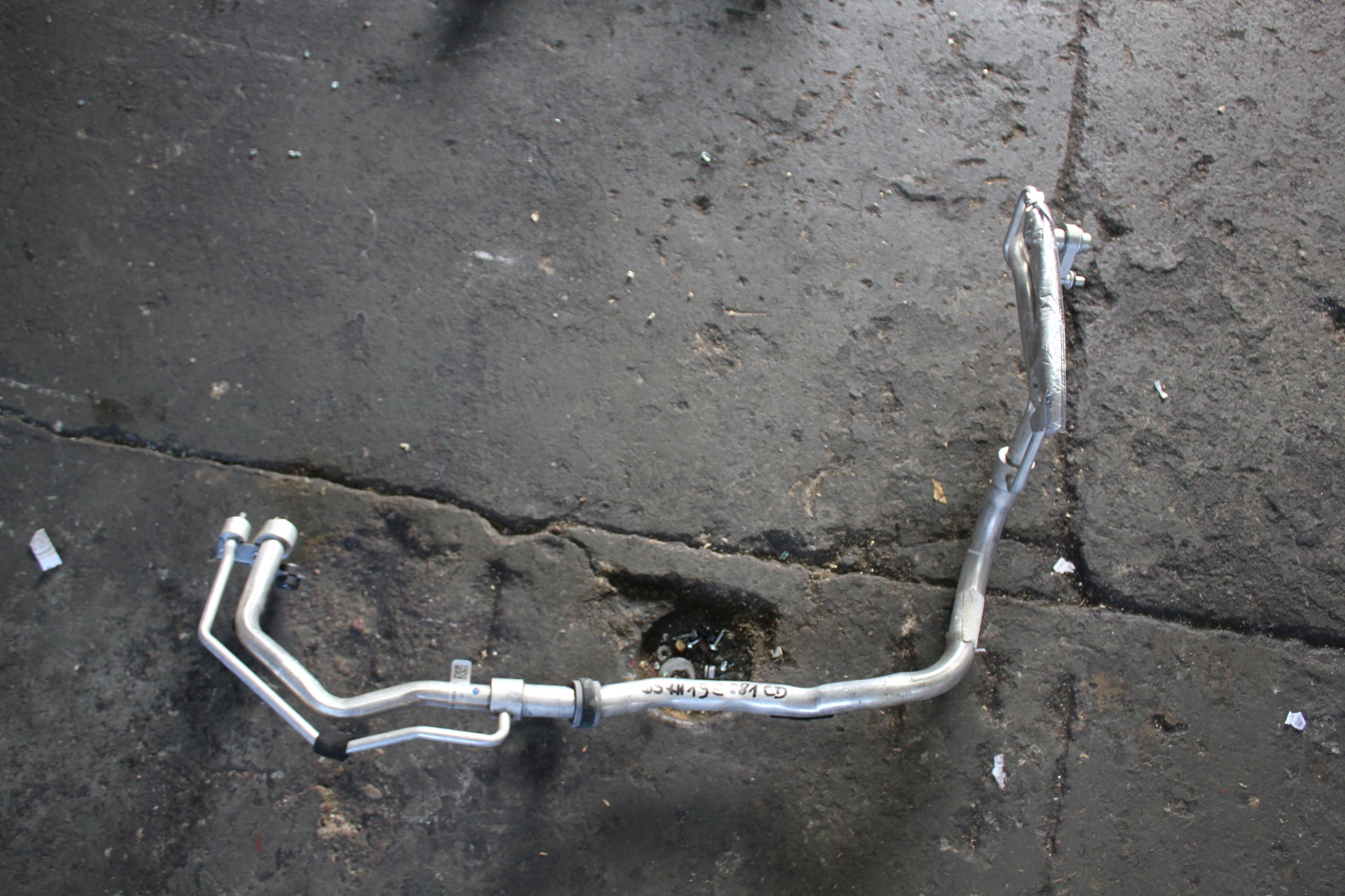 DS7H-19E881CD - FORD MONDEO MK5 КАБЕЛЬ КОНДИЦИОНЕРА DS7H19E881CD