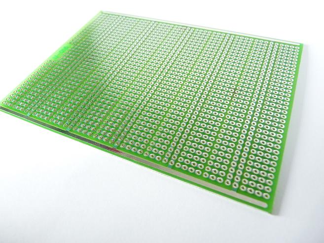 

Płytka uniwersalna U-016 124,5x94 [mm] wiercona