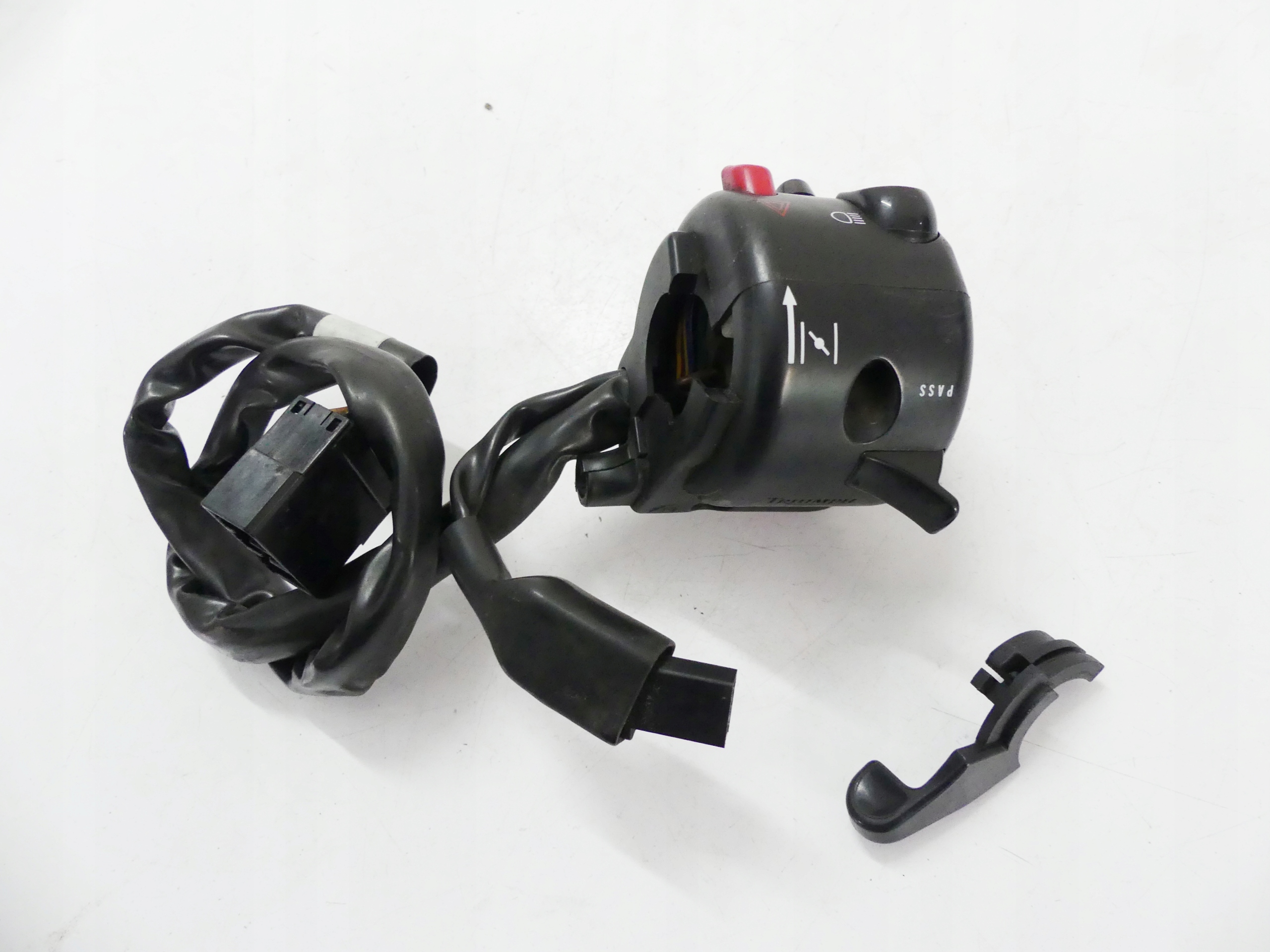 T2040129 - ПЕРЕМИКАЧ L TRIUMPH TROPHY THUNDERBIRD