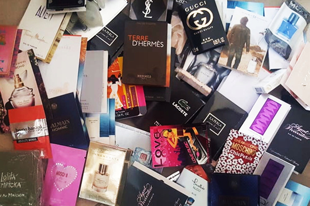 

Próbki Perfum Oryginalne Różne Męskie 10 szt MIX
