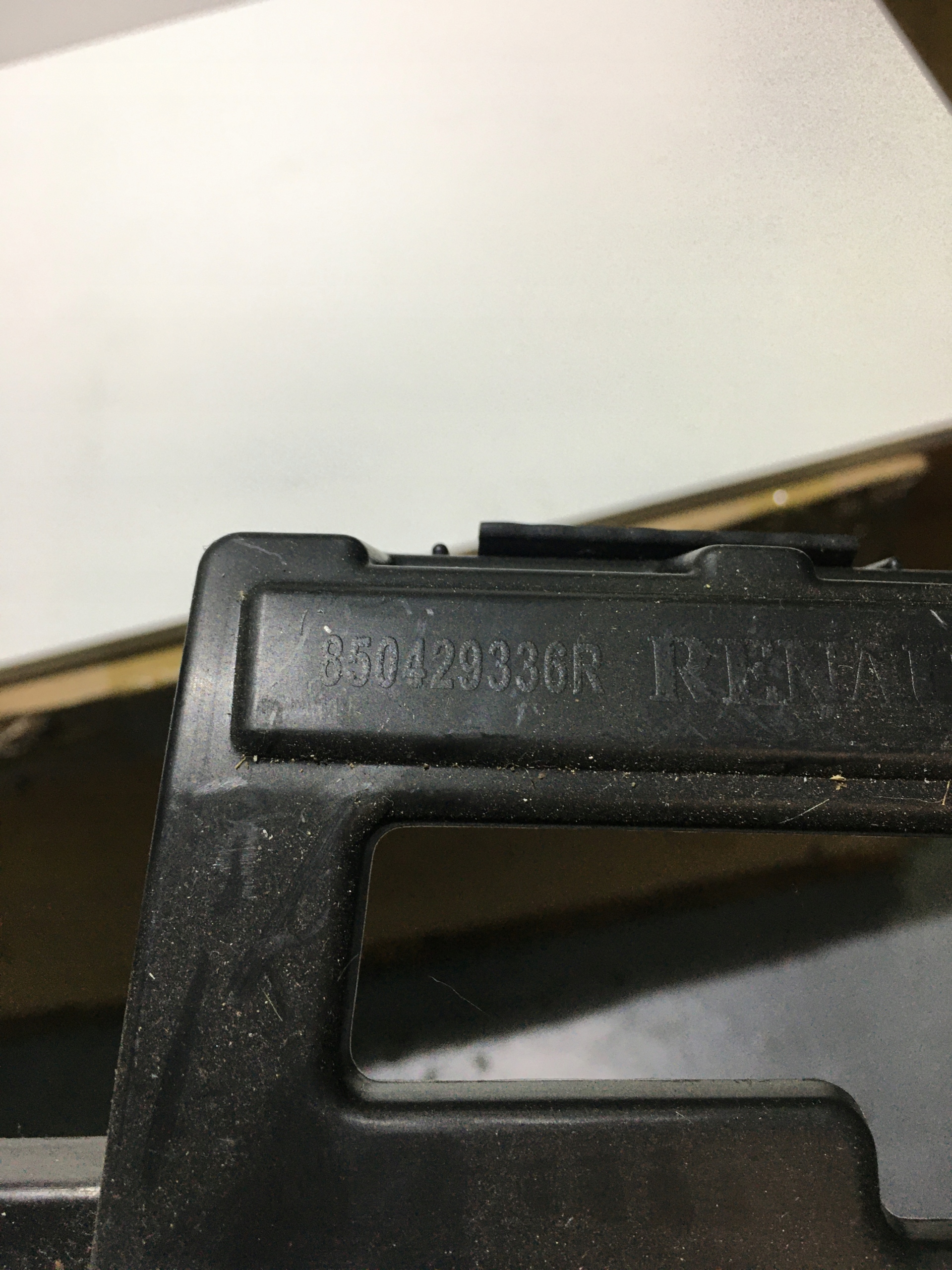 RENAULT SCENIC IV SUPPORT BUMPER REAR PART 850429336R