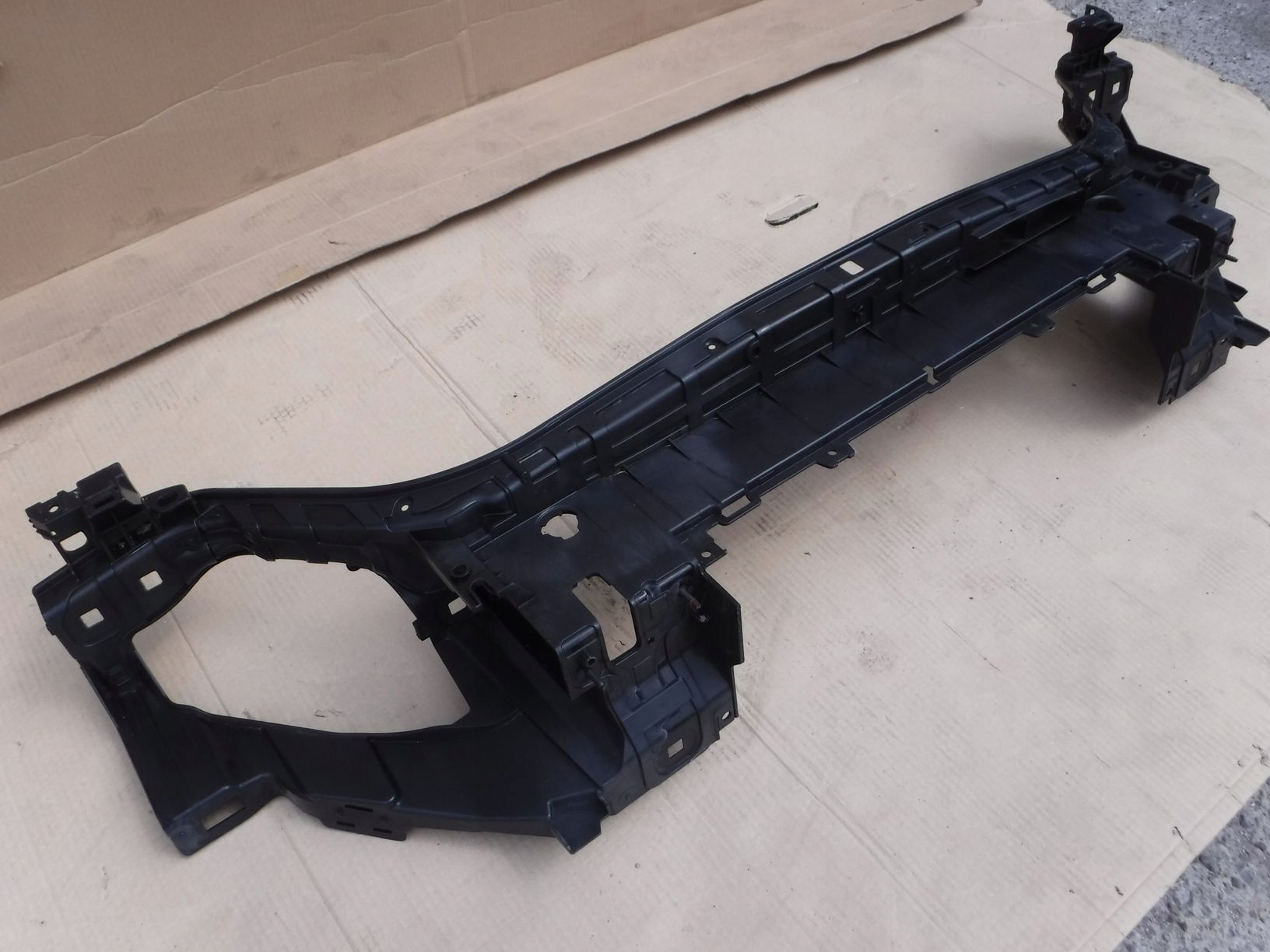 WZMOCNIENIE PAS PRZEDNI FORD MONDEO MK5 LIFT 2019 Producent części Ford OE