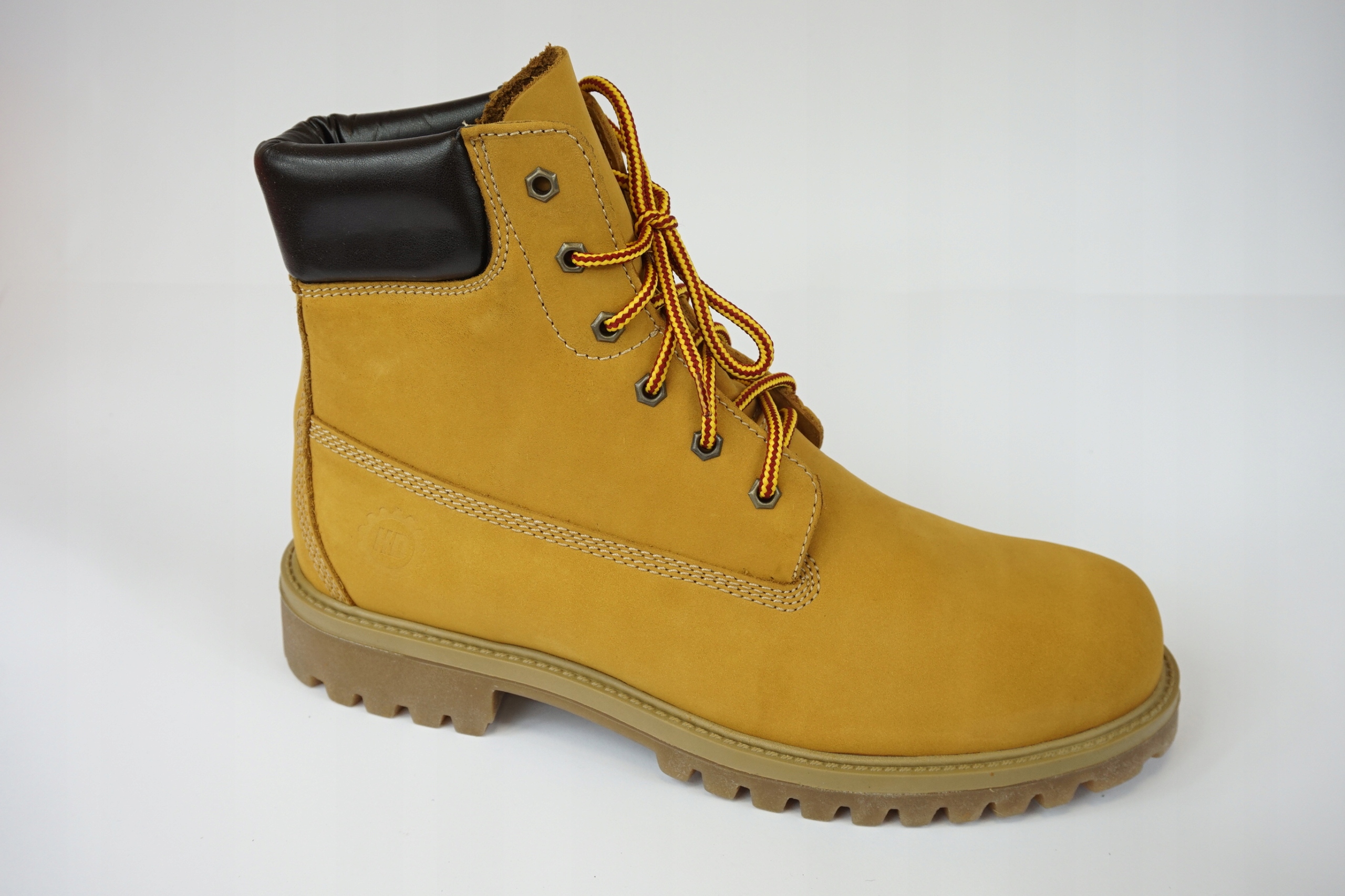 

Trzewiki trapery Gold-3 kultowej marki Hd - 42