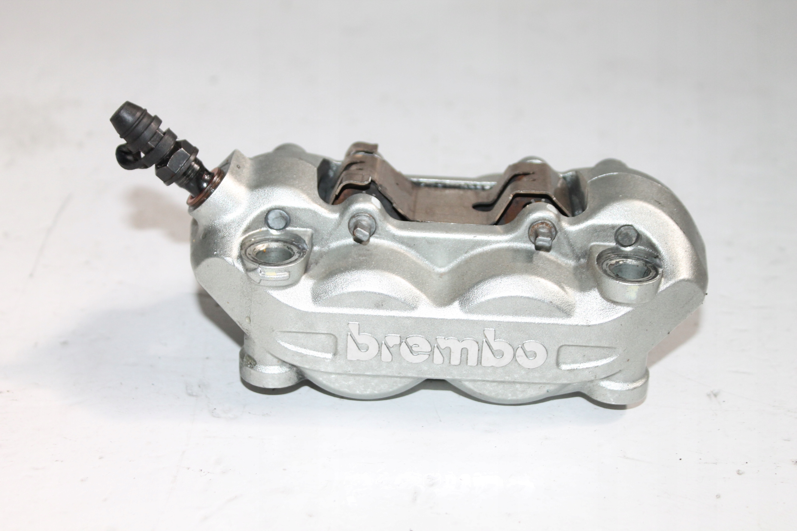 DUCATI STREETFIGHTER 848 09-15 ЗАЖИМ ПЕРЕДНИЙ ЛЕВЫЙ