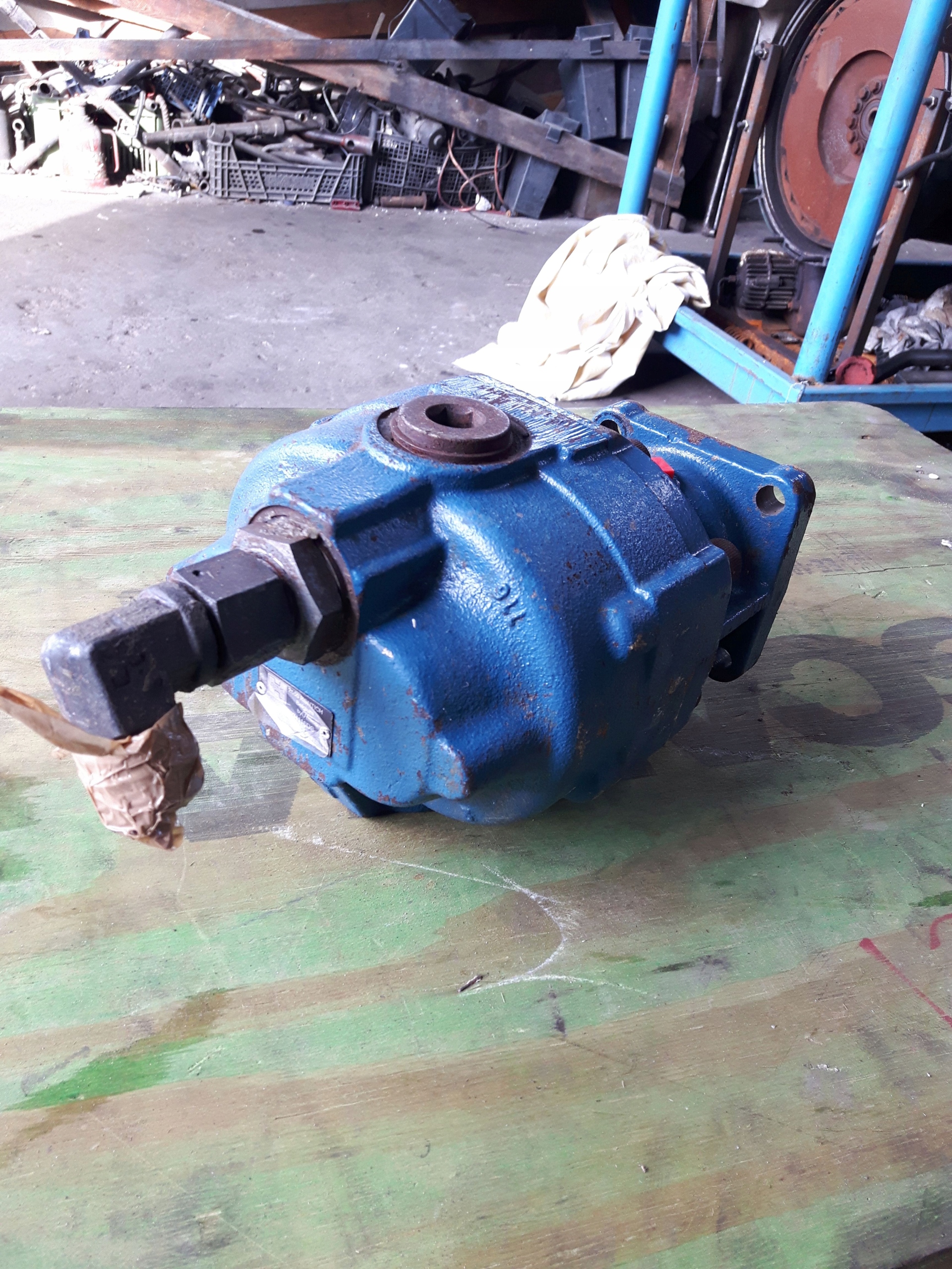 HYDROCAR МАСЛЯНЫЙ НАСОС ГИДРАВЛИЧЕСКОЕ МАСЛО 200FZH116DS