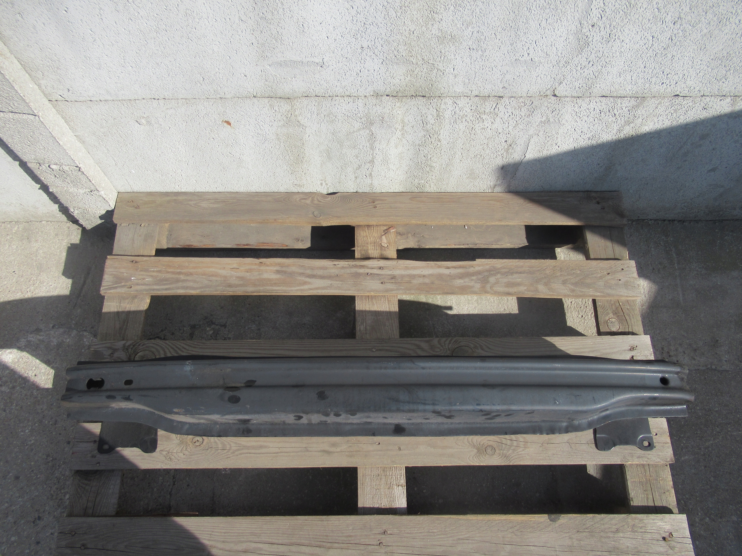 TRAVERSA PARAURTI POSTERIORE VW JETTA 5C 5C6807586