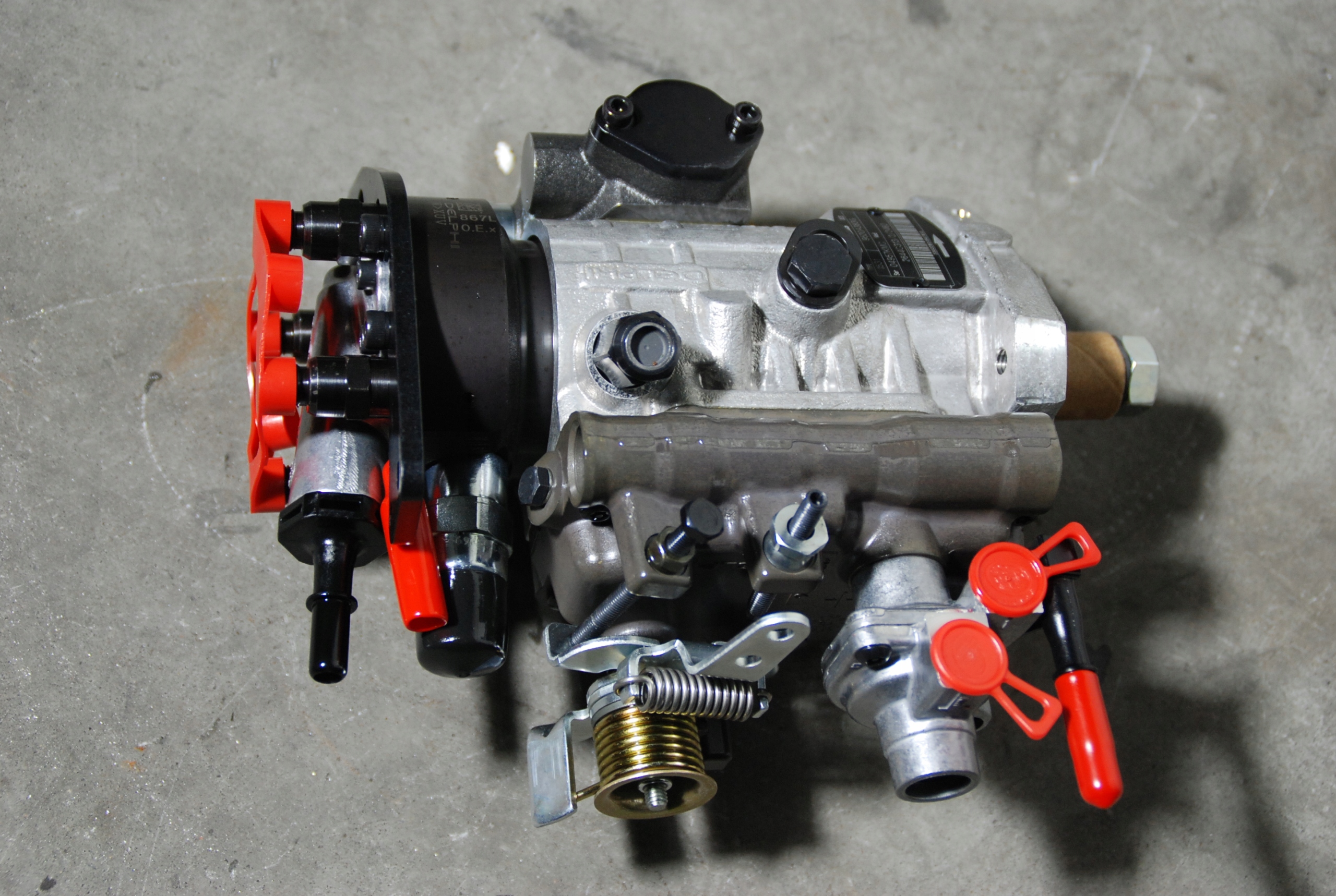 POMPA PALIWA WTRYSKOWA DIESLA PERKINS 9520A383G Typ maszyny Inny