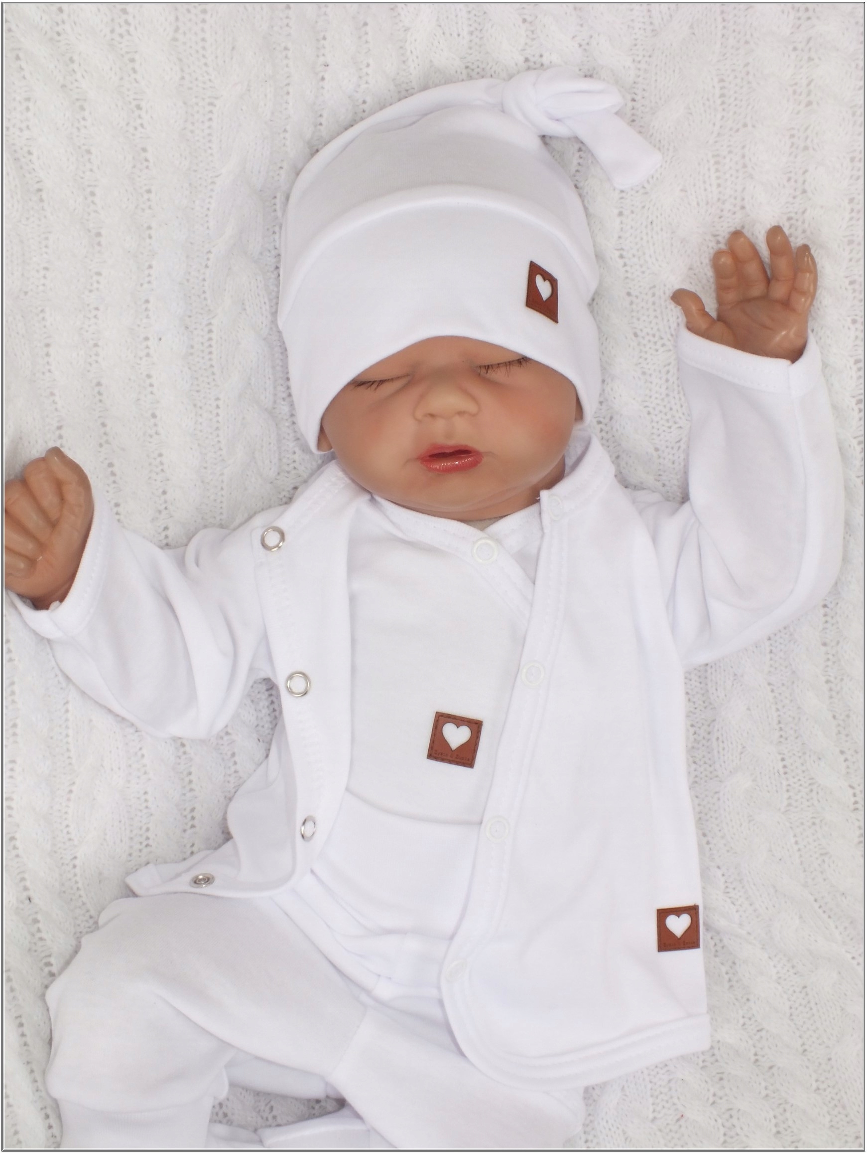 6cz biała zestaw kompletna WYPRAWKA do szpitala 50 Bohater brak