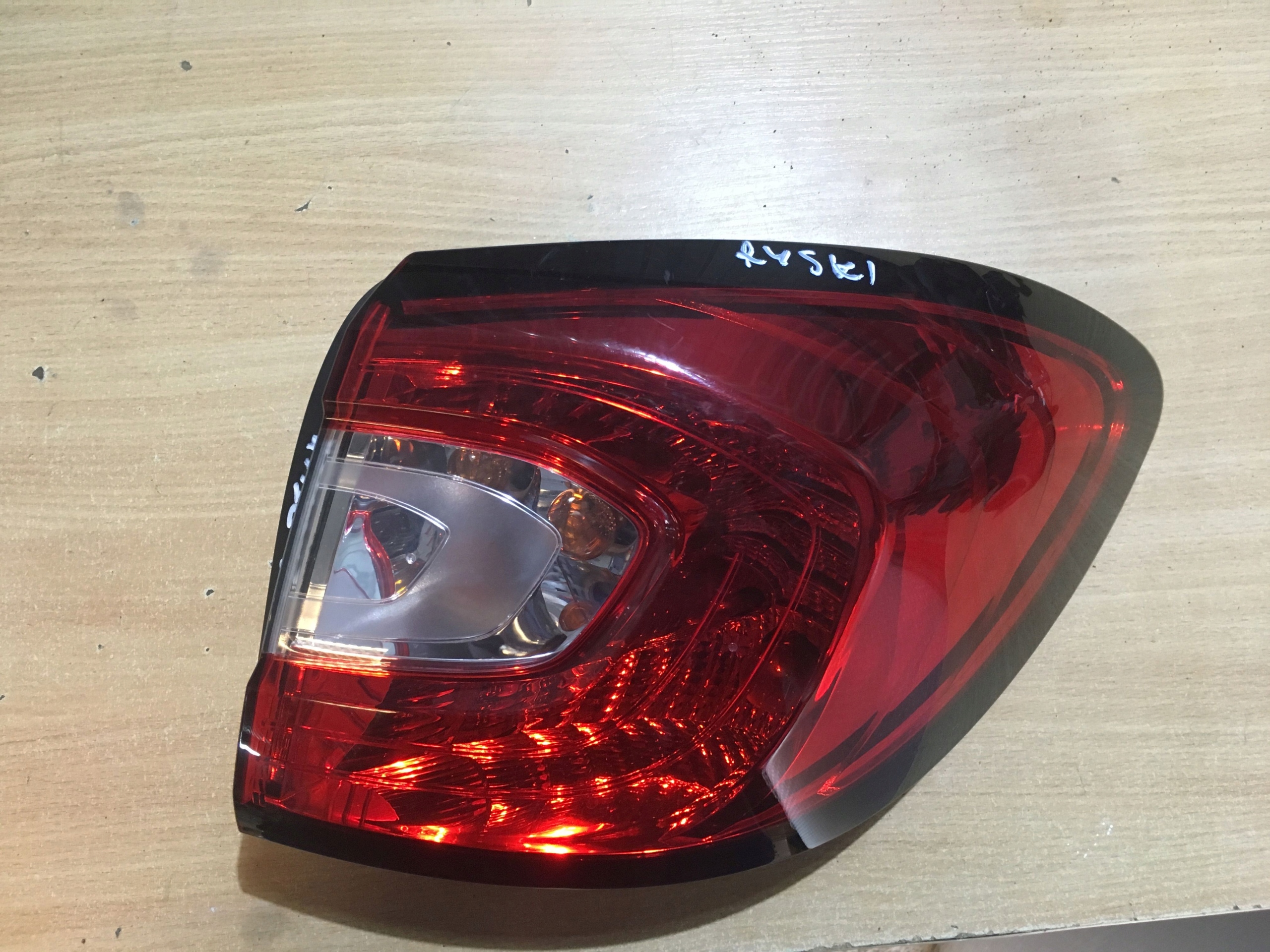 фонарь правый renault CAPTUR