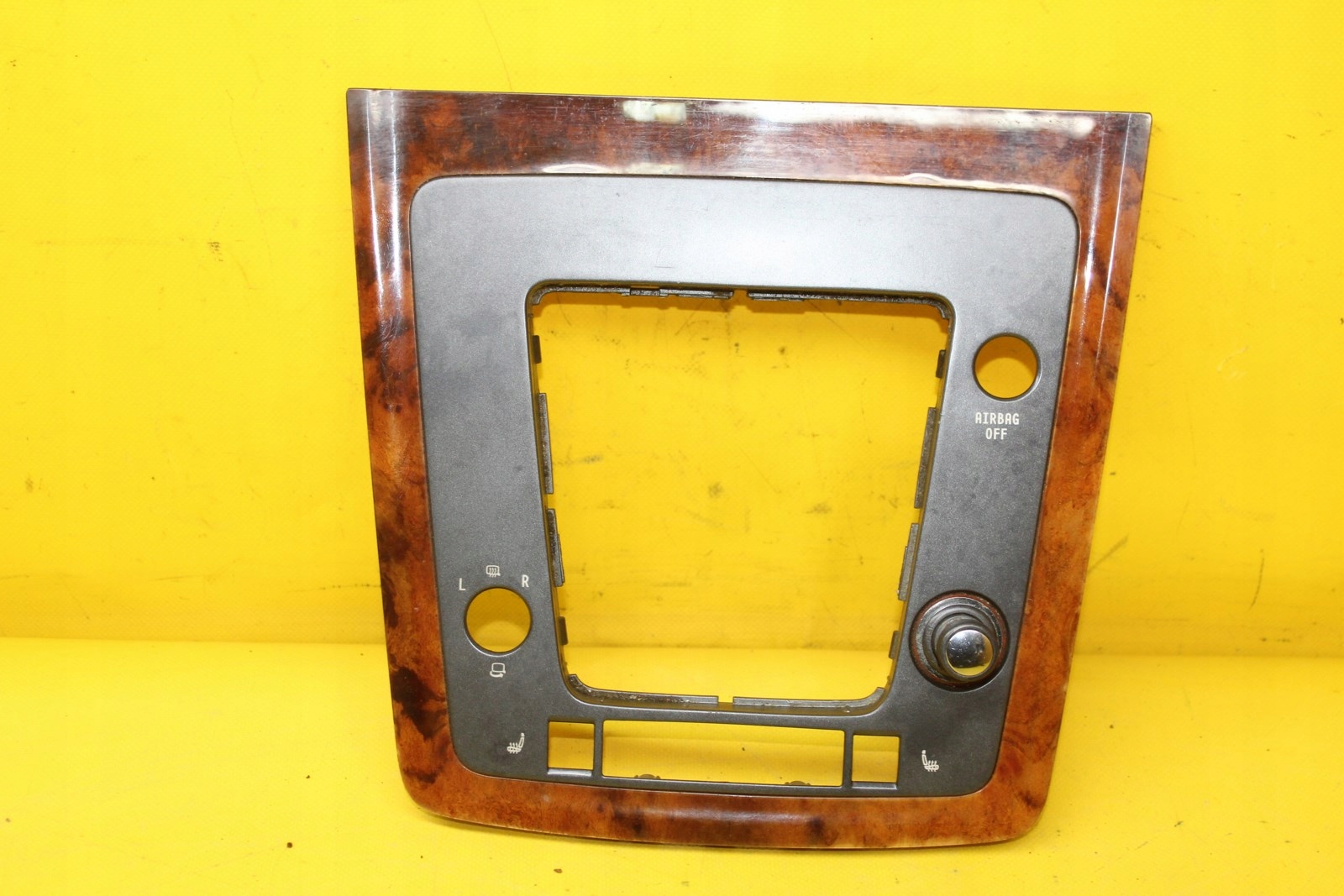 РАМКА СЕЛЕКТОРА ПЕРЕДАЧ VW PHAETON 3D0864533