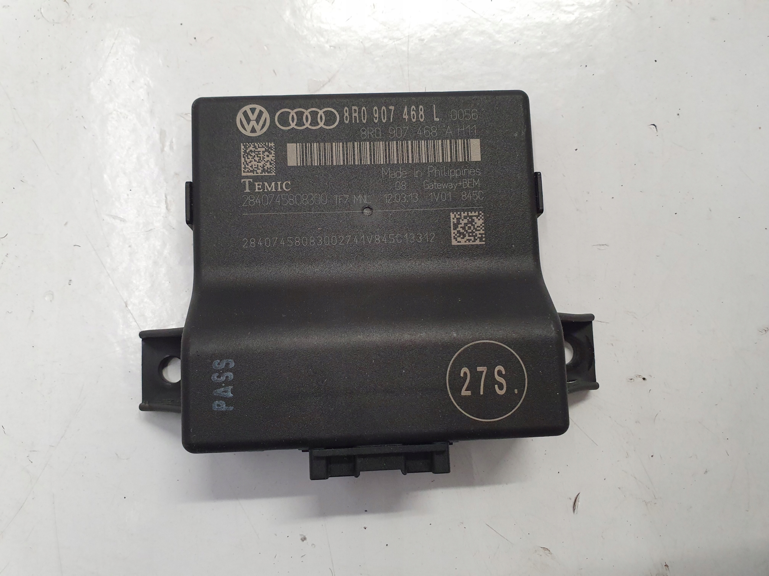 AUDI A4 B8 LIFT модуль шлюза 8R0907468L