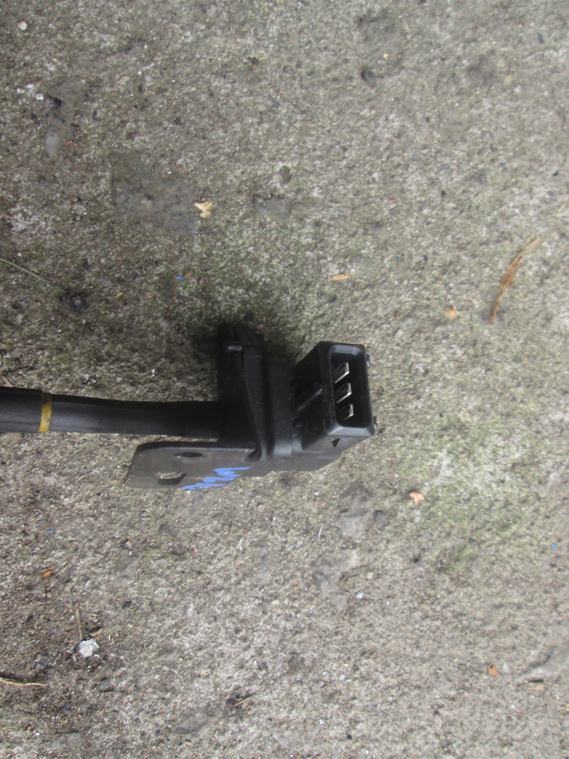 Mercedes W210 czujnik Ciśnienia 0105429917 Typ samochodu Samochody osobowe