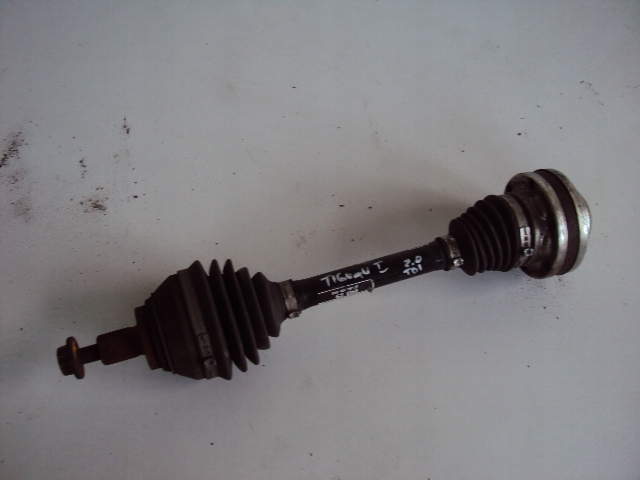 ПОЛУОСЬ ЛЕВЫЙ ПЕРЕДНИЙ VW TIGUAN И 2.0 TDI 5N0407763