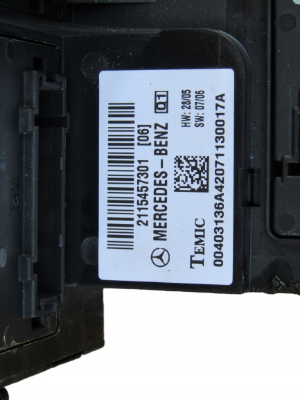 MERCEDES W211 MODUŁ STEROWNIK SAM A2115457301 Producent części Mercedes-Benz OE