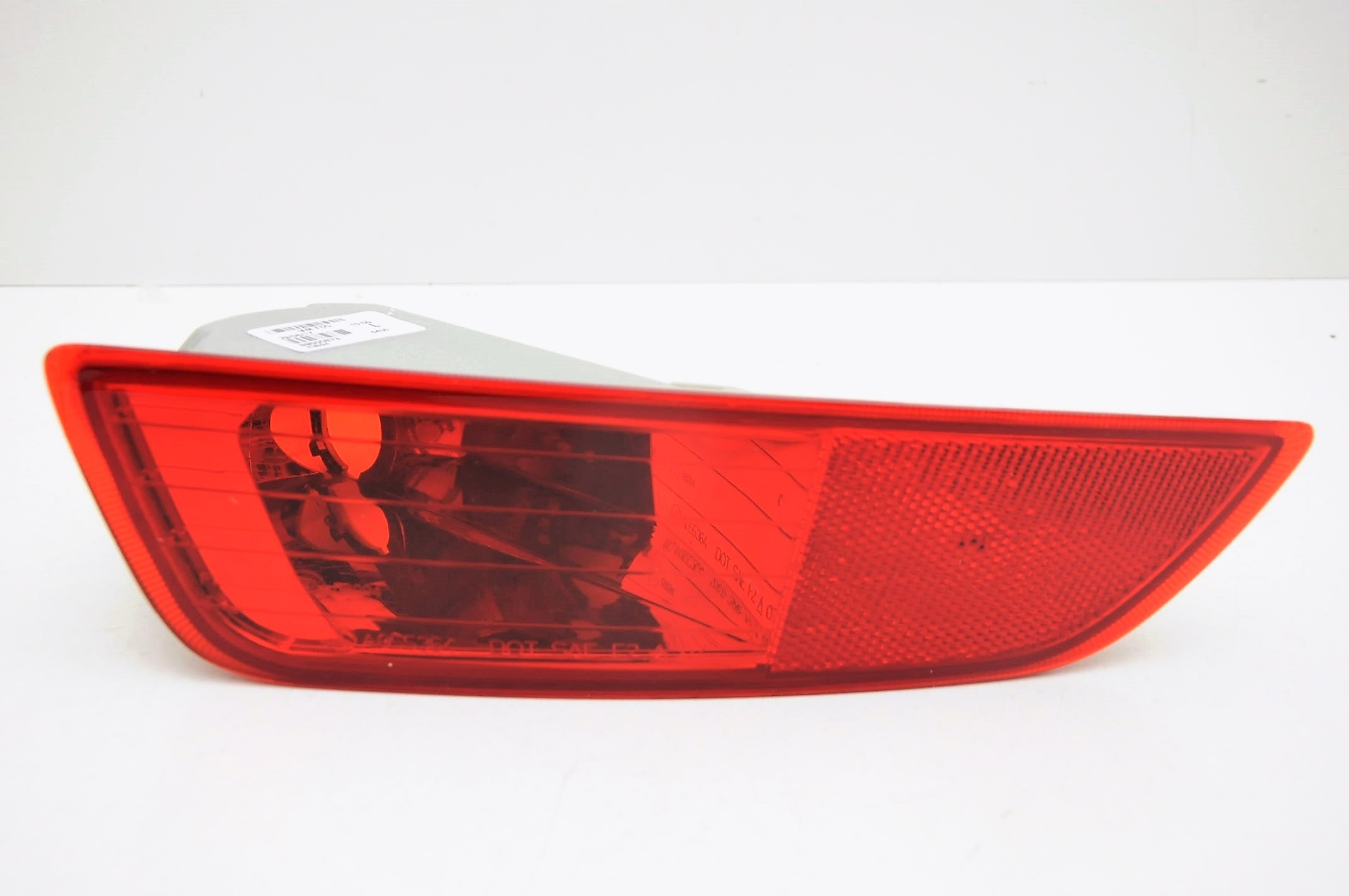 ZVV2011L(V)-SL - VOLVO XC60 2008-VALEO FOG LAMP LEFT ^