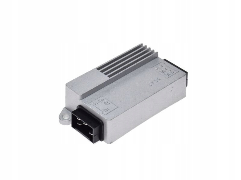 

Mińsk 125 400A Moduł Zapłonowy Regulator 12V 6 + 4