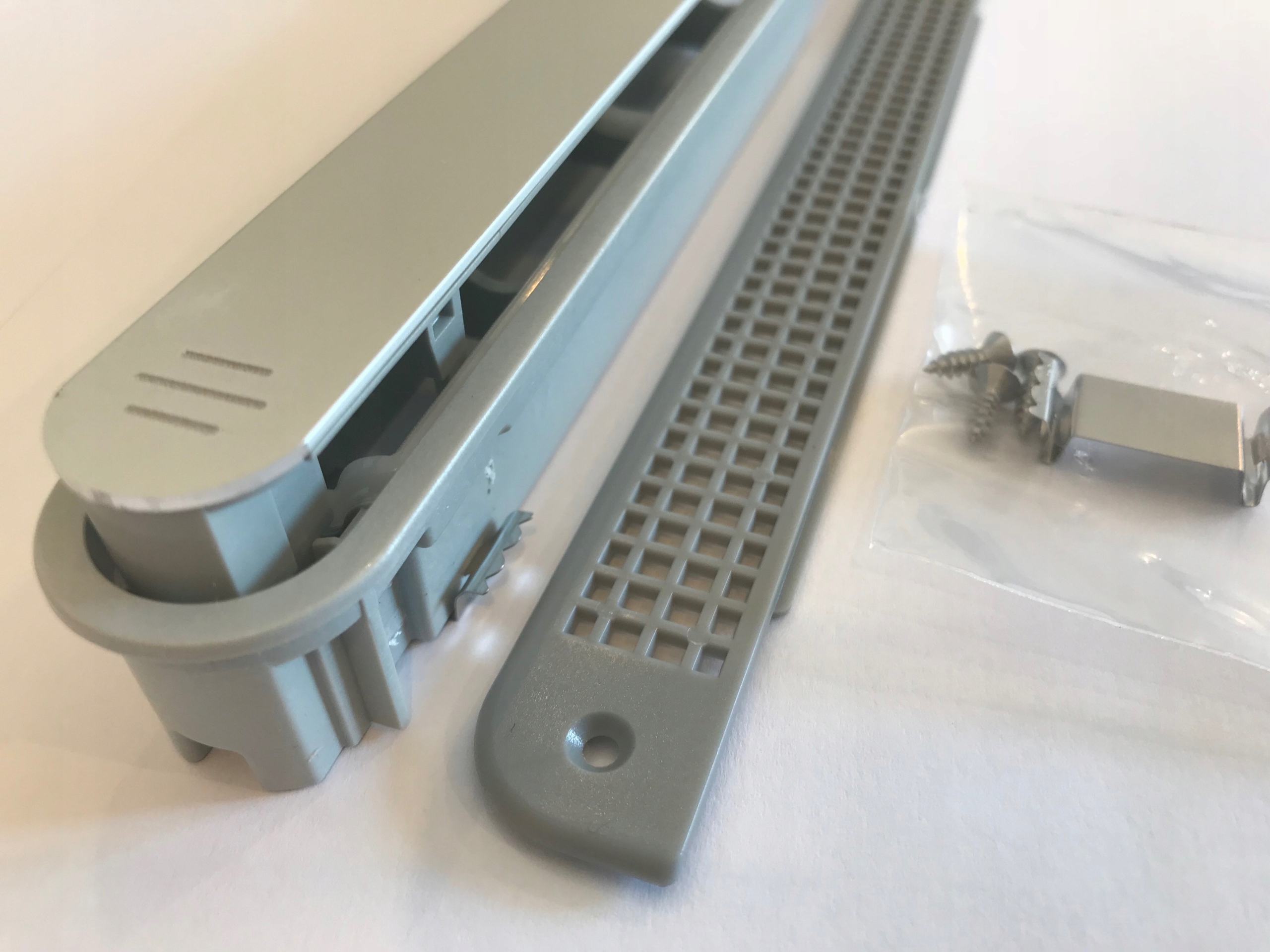 Větrák do okna Dakea – originální