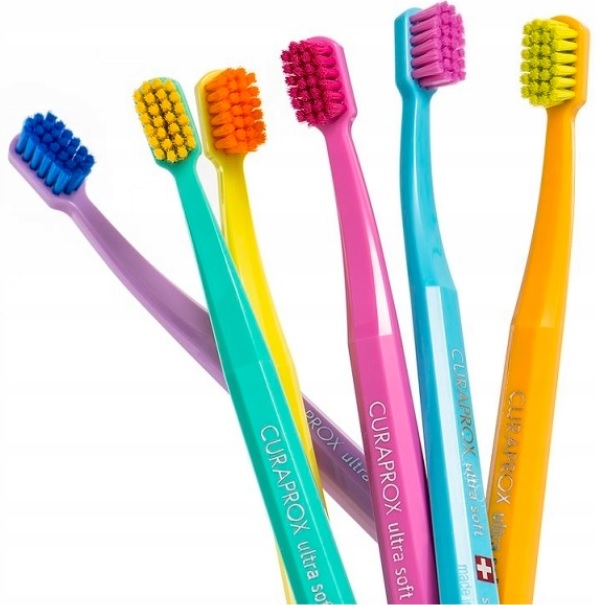 

Szczoteczka do zębów miękka curaprox Ultra 5460