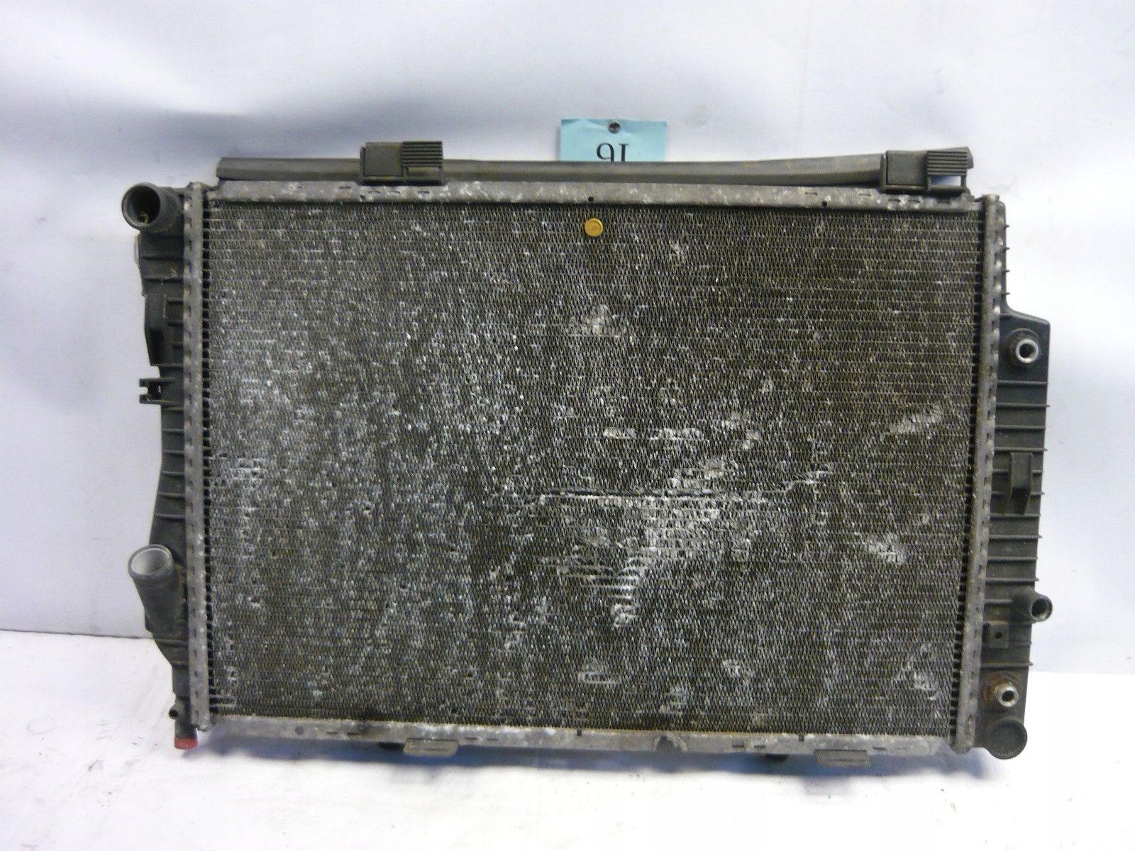 MERCEDES C W202 1.8 2.0 AUTOMAT CHŁODNICA WODY