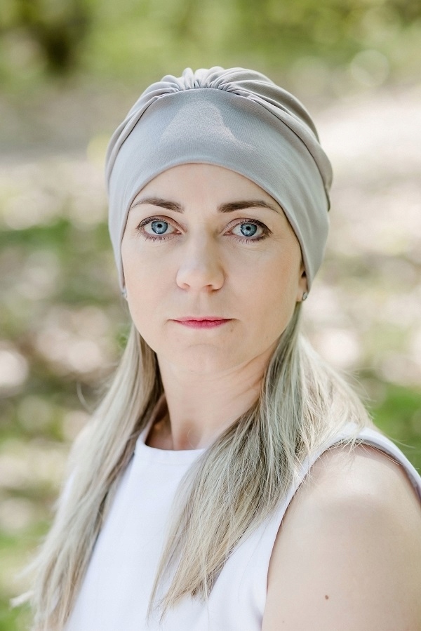 

Turban Jasmina kolory po chemioterapii Eva Design