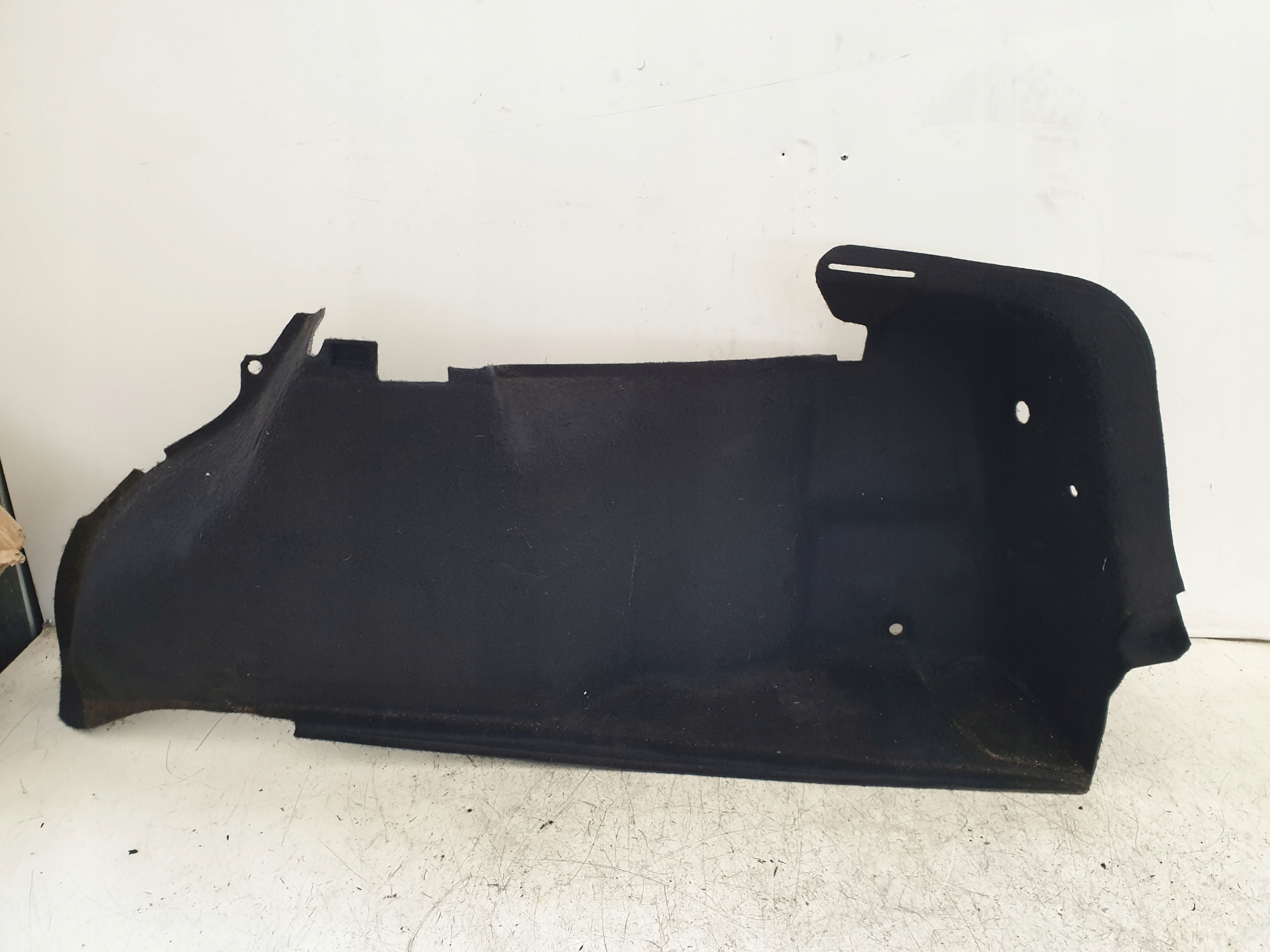 ЗАДНИЙ ПРАВЫЙ ЗАДНИЙ БАГАЖНИК RENAULT LAGUNA II 02R